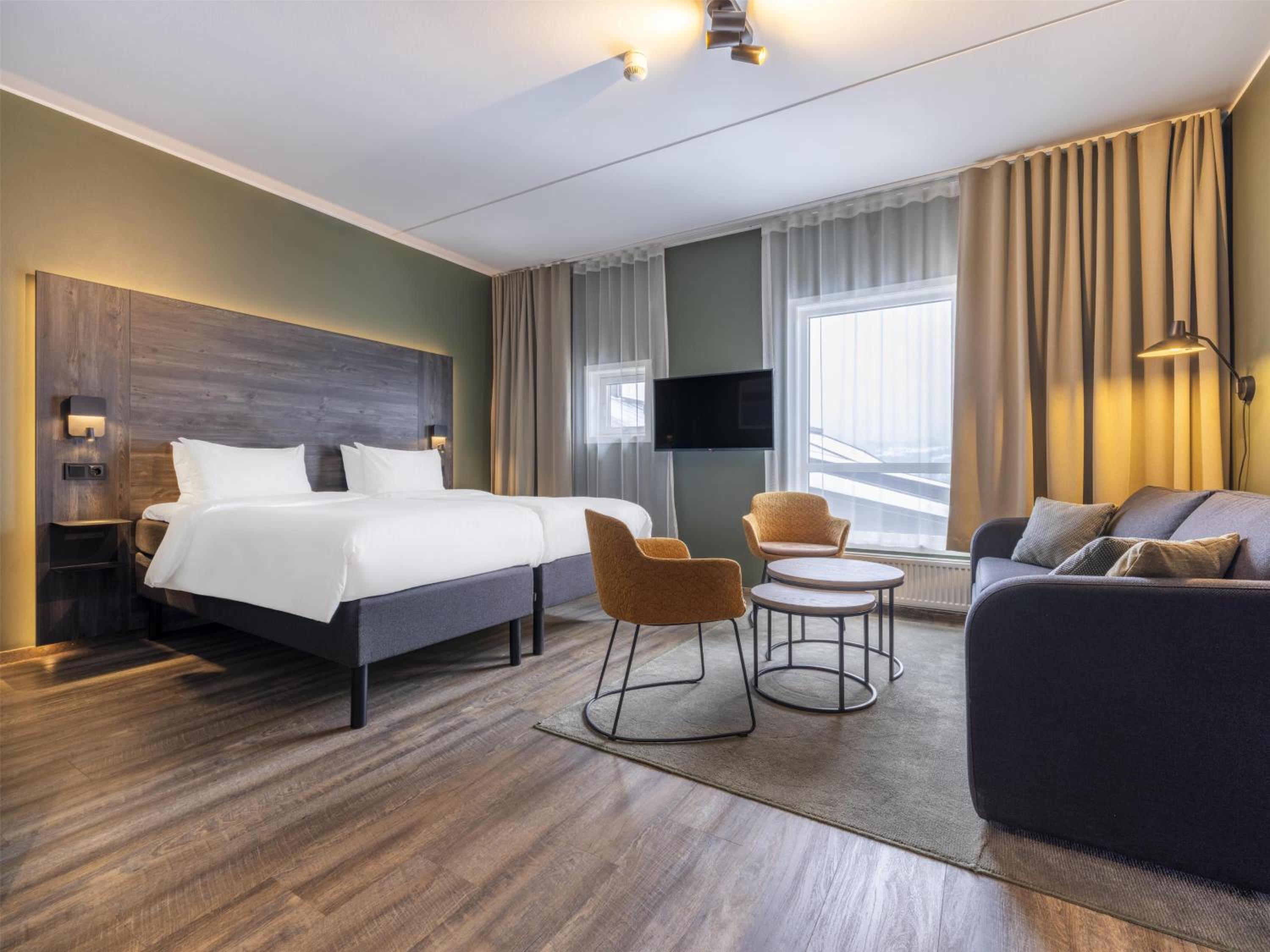 Standard Room with Valley View
