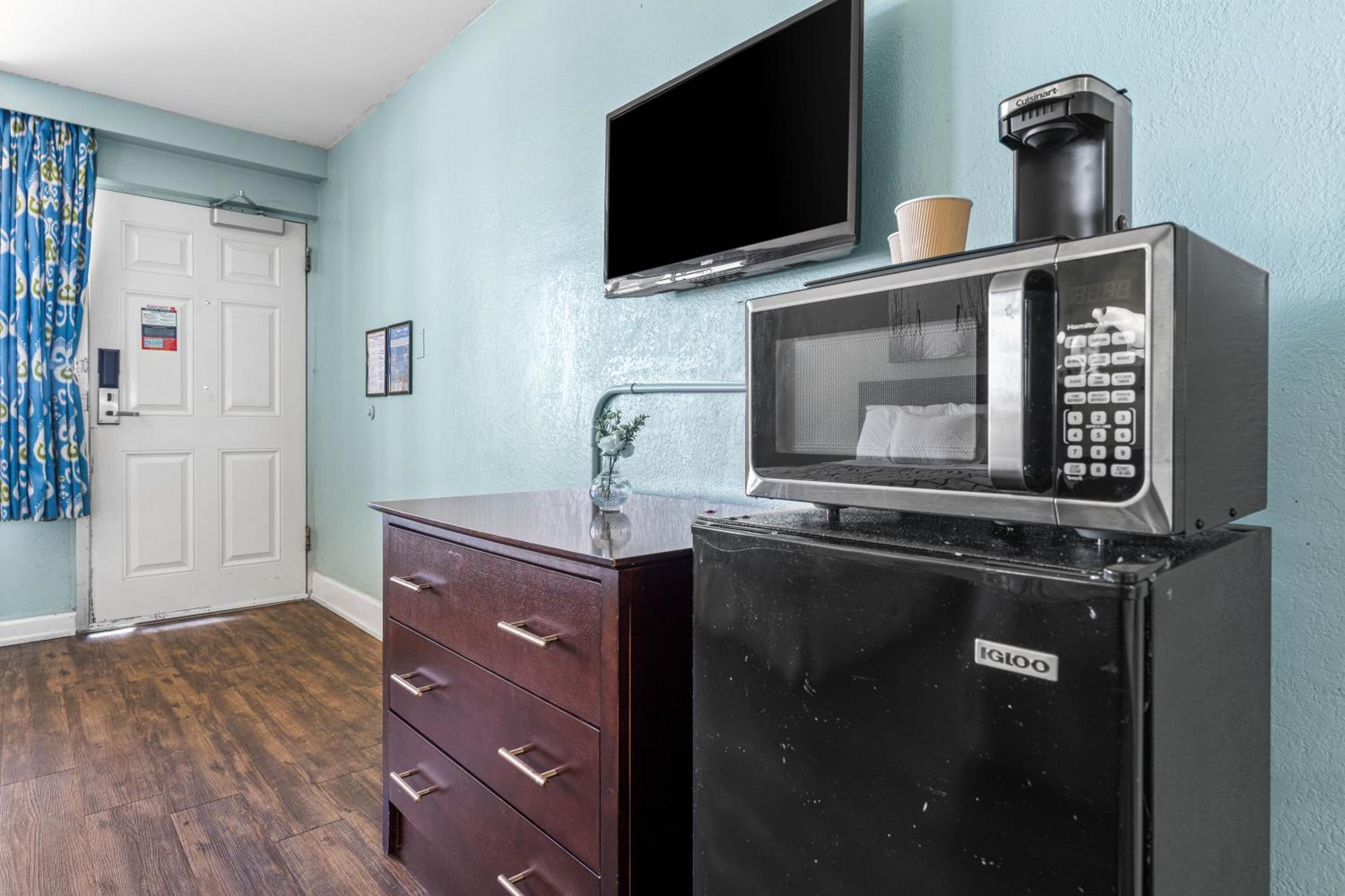 Double Room - Disability Access - Photo 6