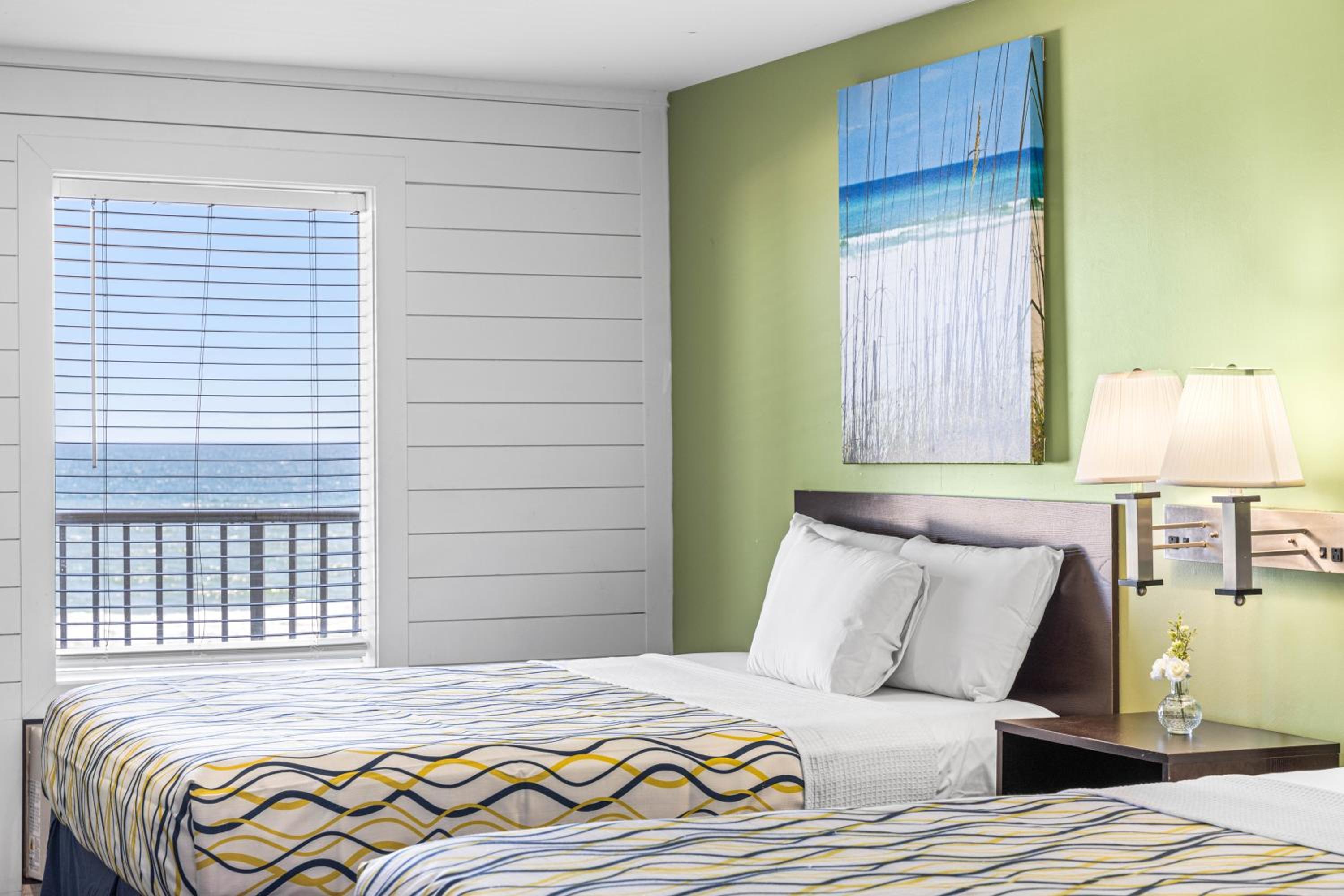 Deluxe Double Room with Sea View - Photo 8