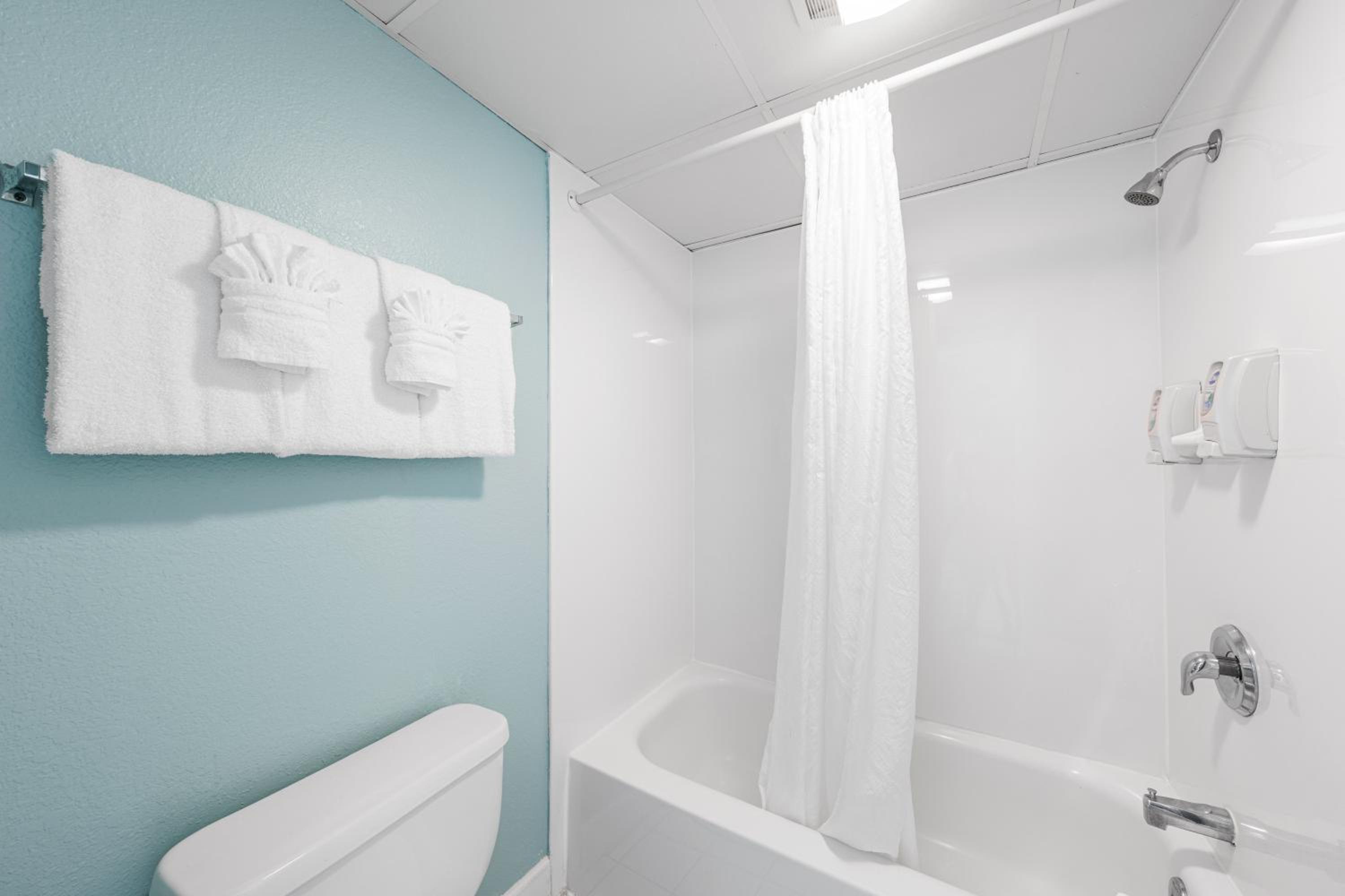 King Room with Sea View - Photo 1