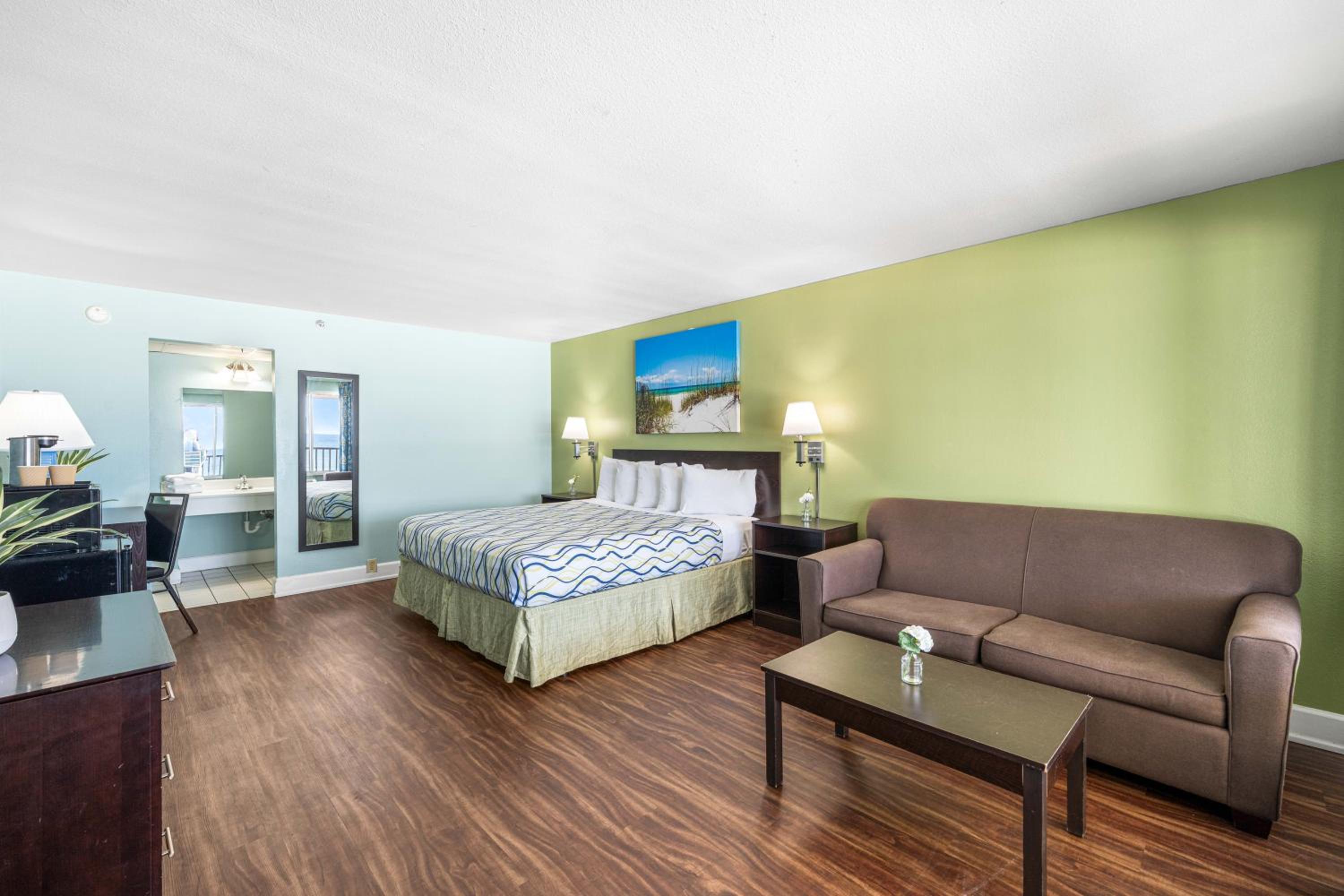 King Room with Sea View - Photo 2