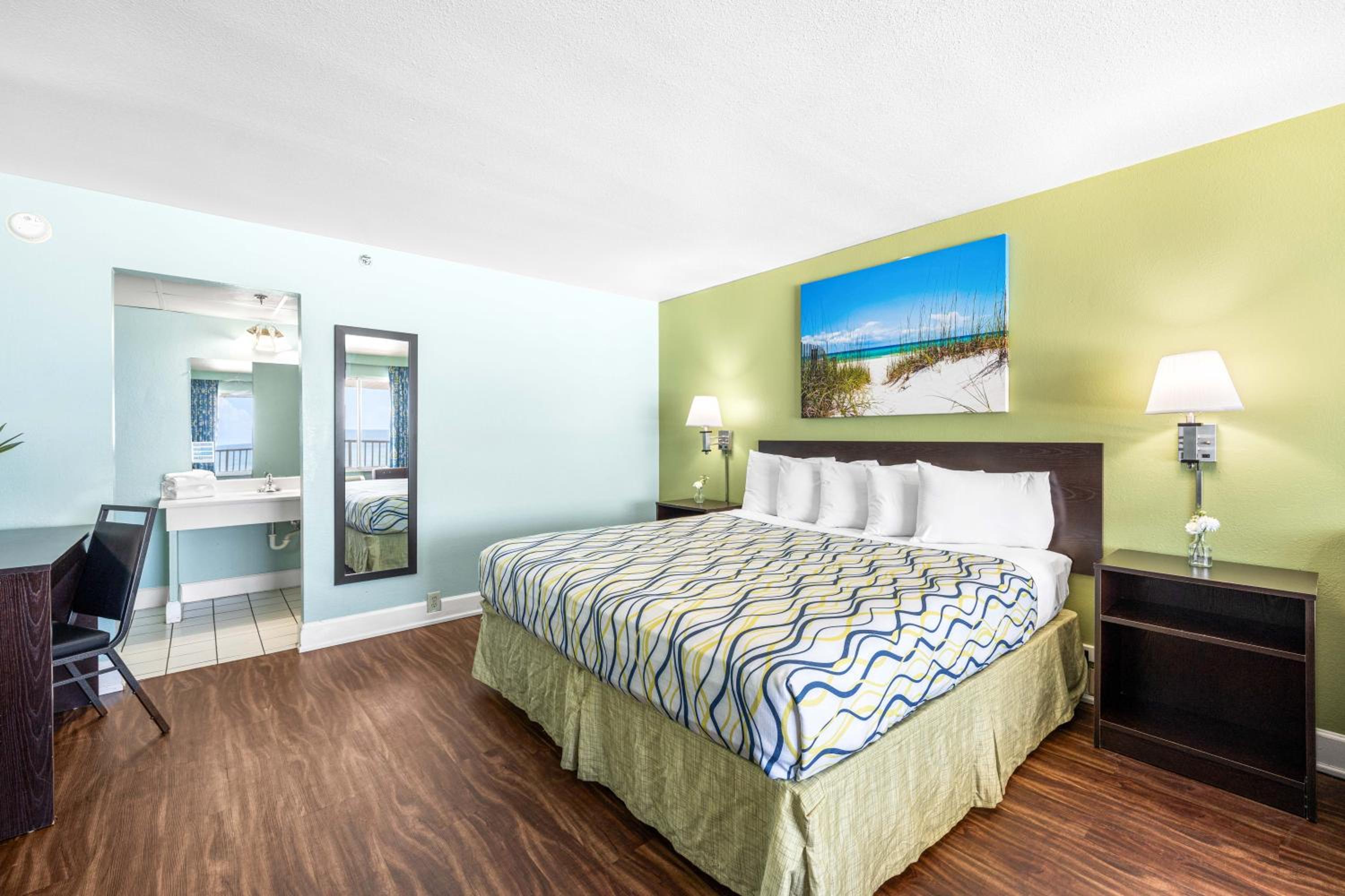 King Room with Sea View - Photo 5
