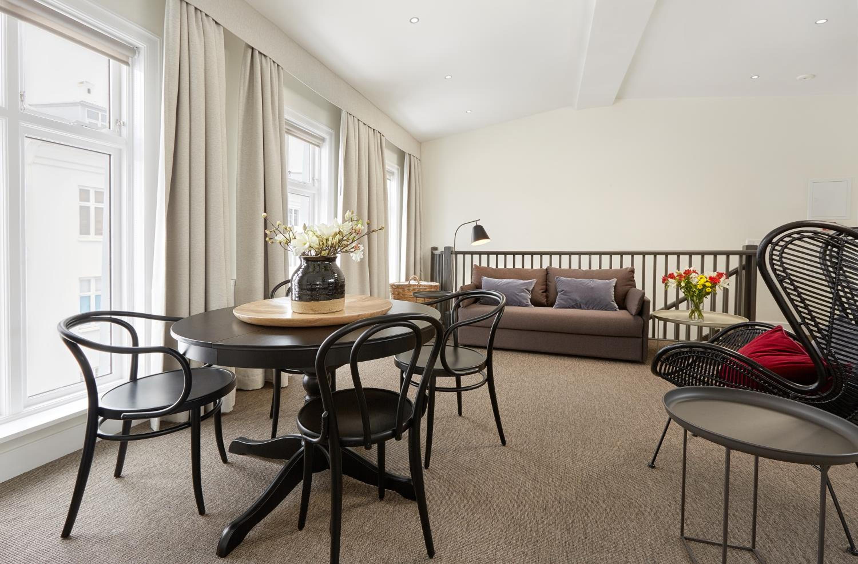 Penthouse Luxury Studio Apartment - Top Floor
