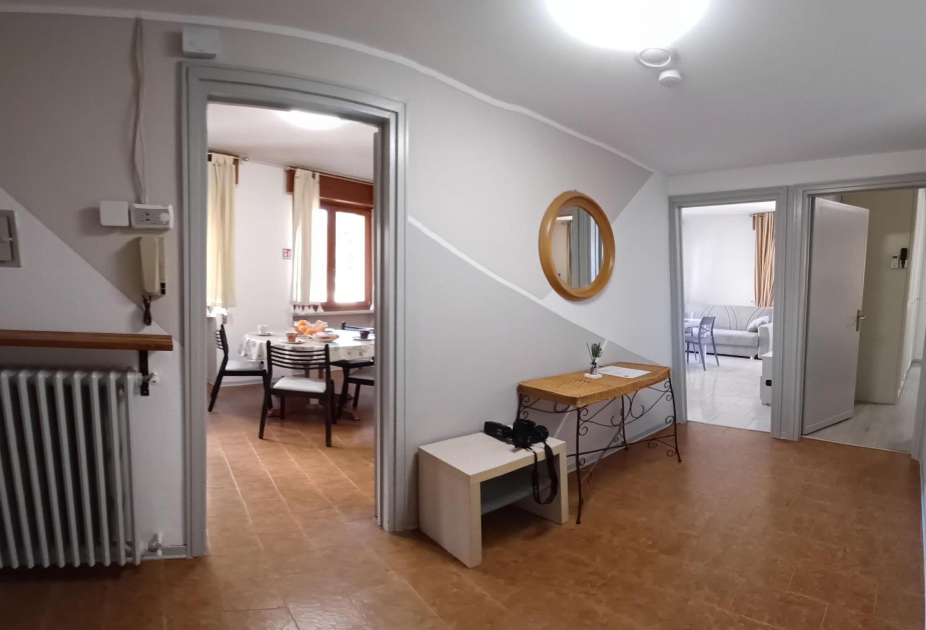 Classic Apartment photo 2