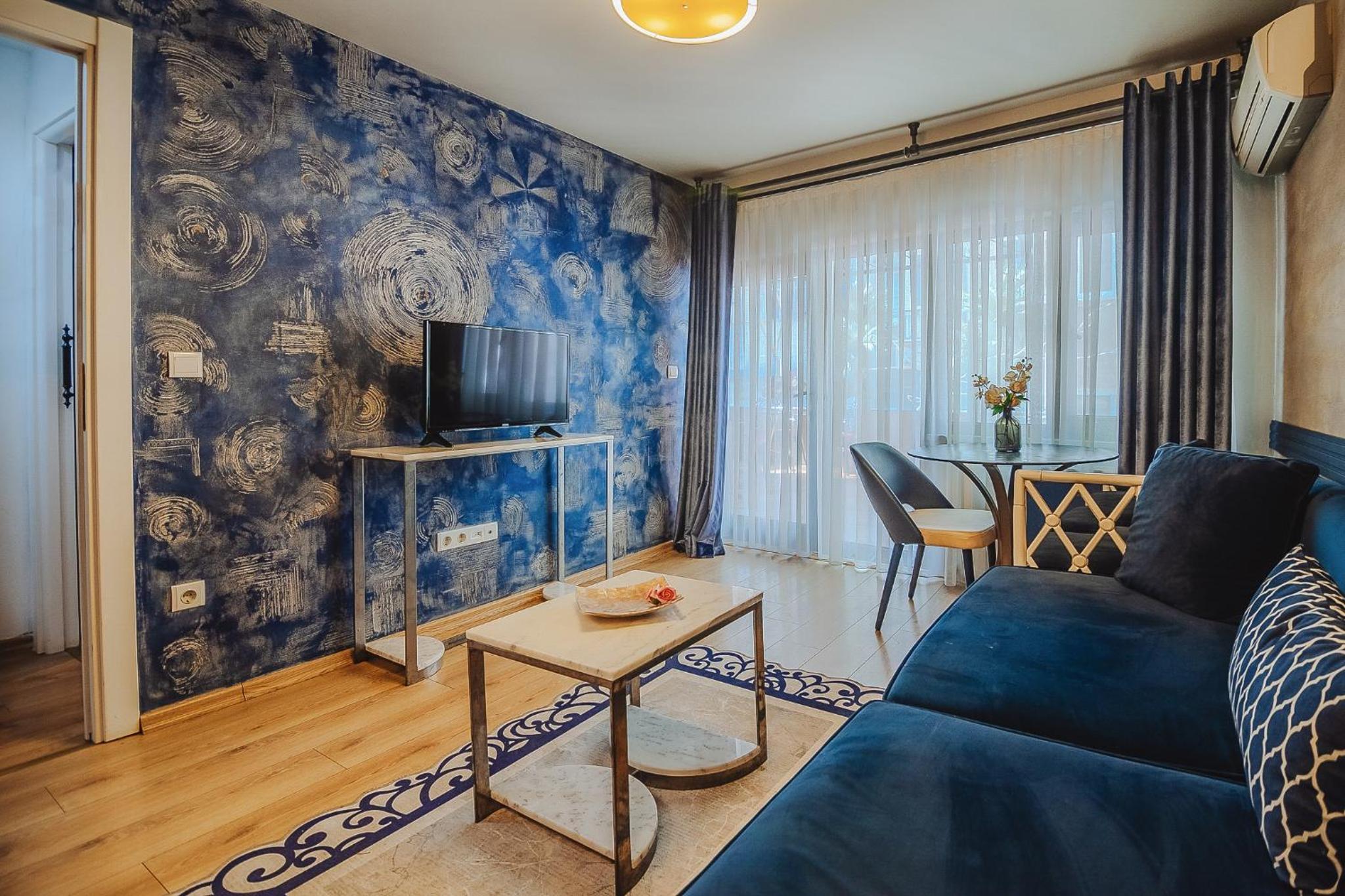 Superior One-Bedroom Apartment with Balcony photo 3