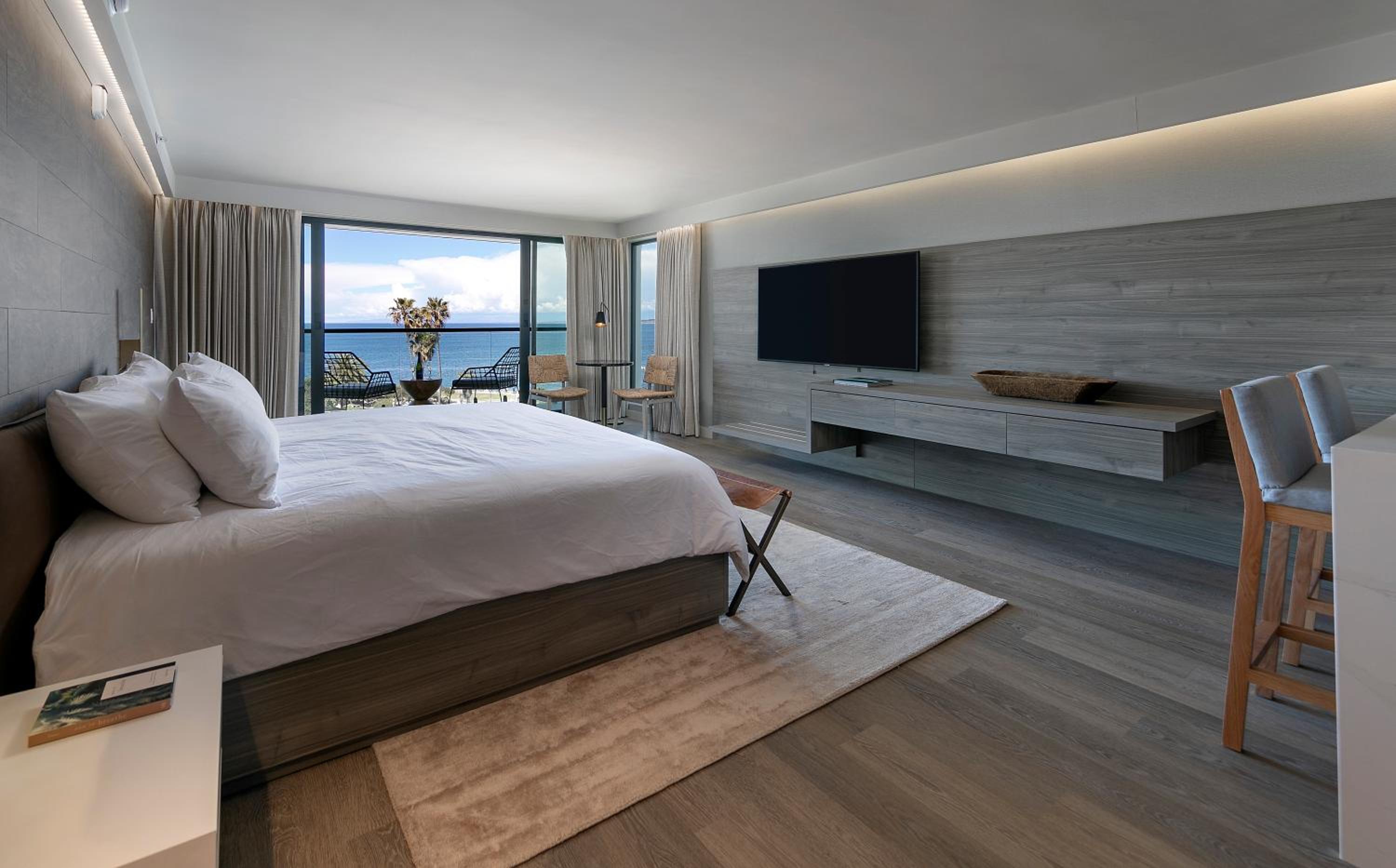 ALL NEW! Pines Corner Penthouse Suite  - Photo 5