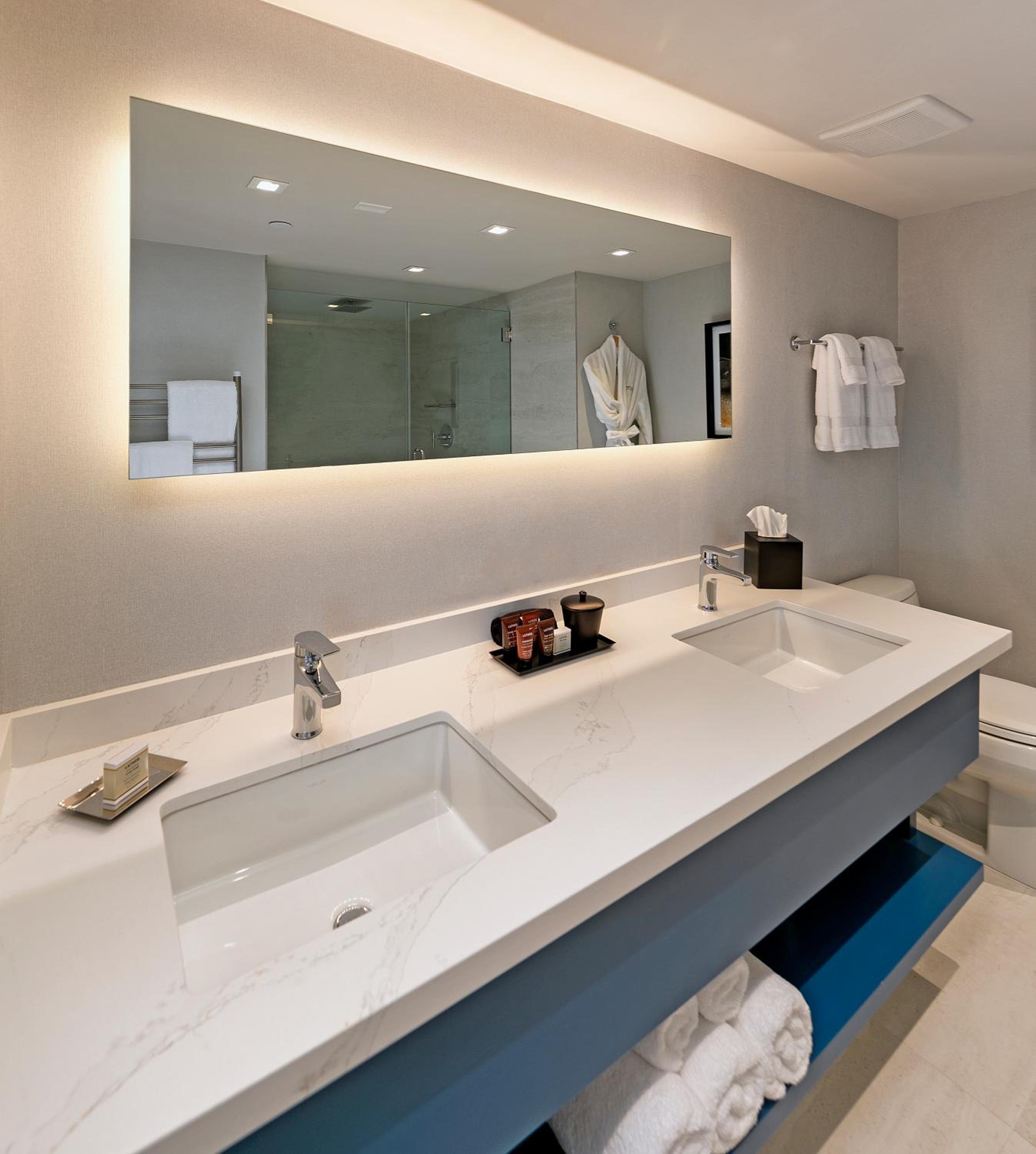 ALL NEW! Pines Corner Penthouse Suite  - Photo 4