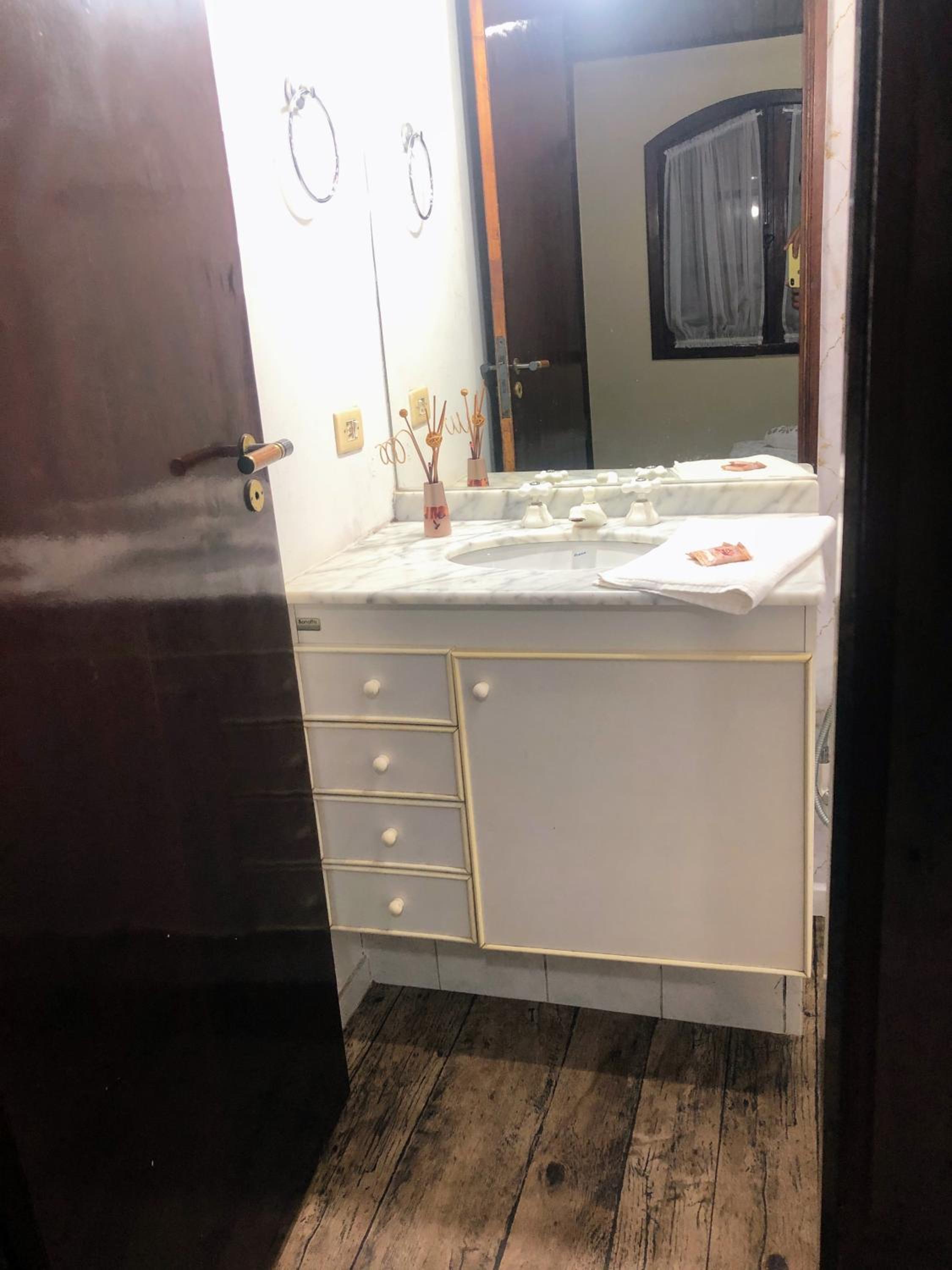 Deluxe Junior Suite photo 2