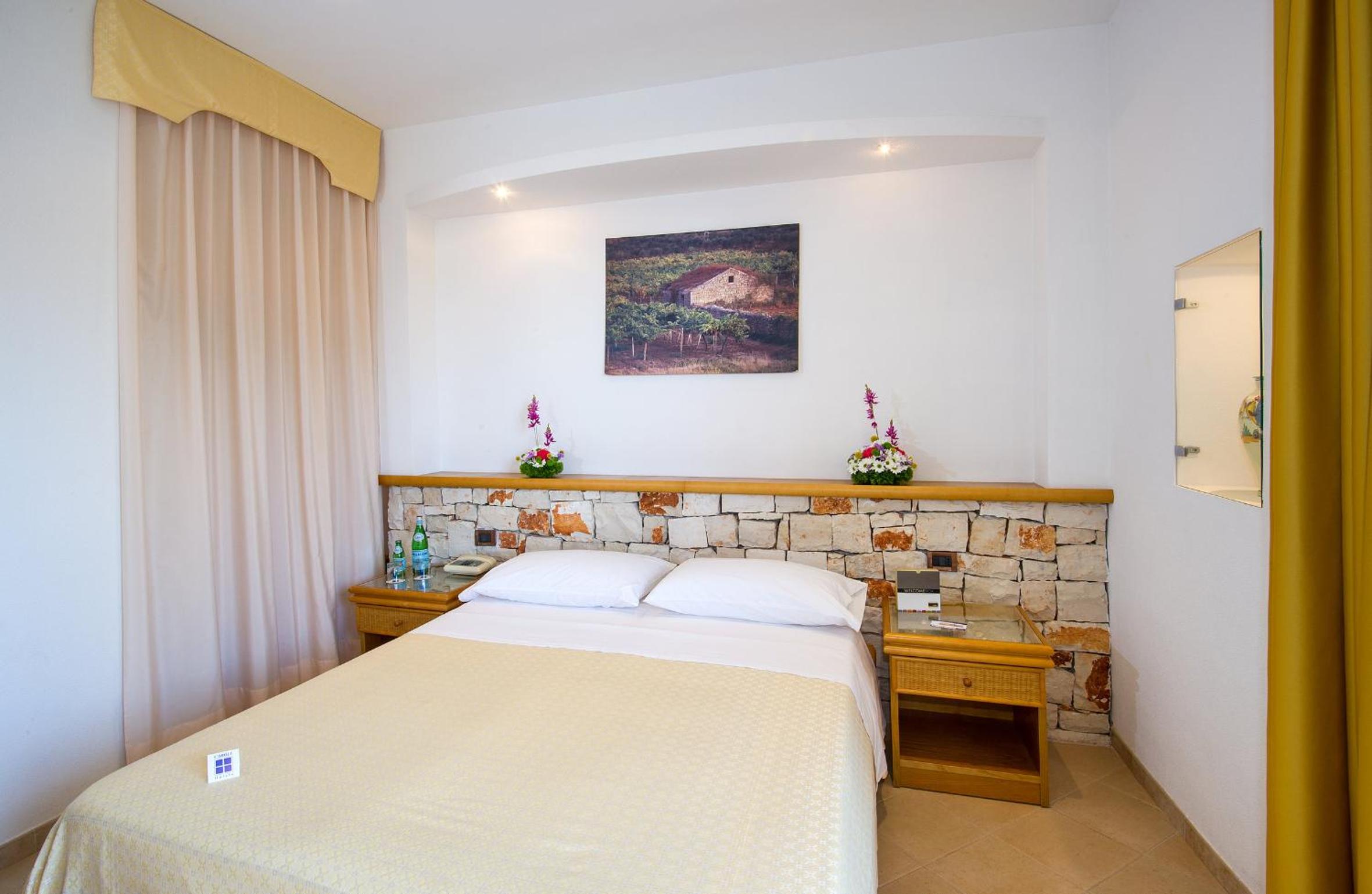 Standard Quadruple Room photo 3