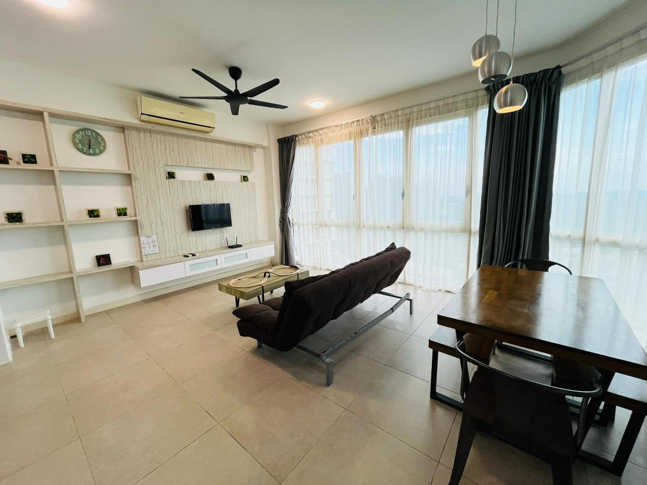 Deluxe One-Bedroom Apartment with Garden View