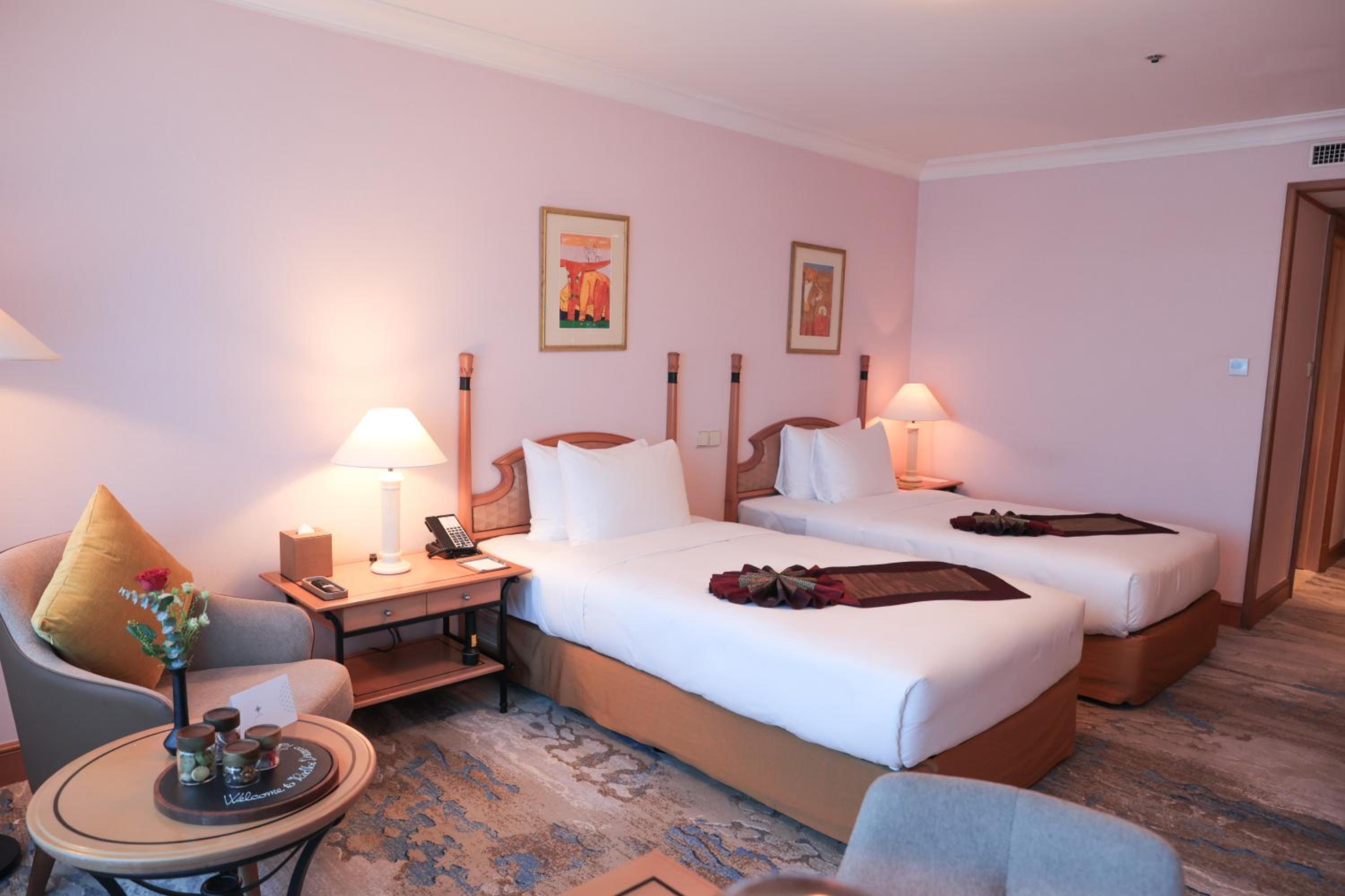 Club Twin Room