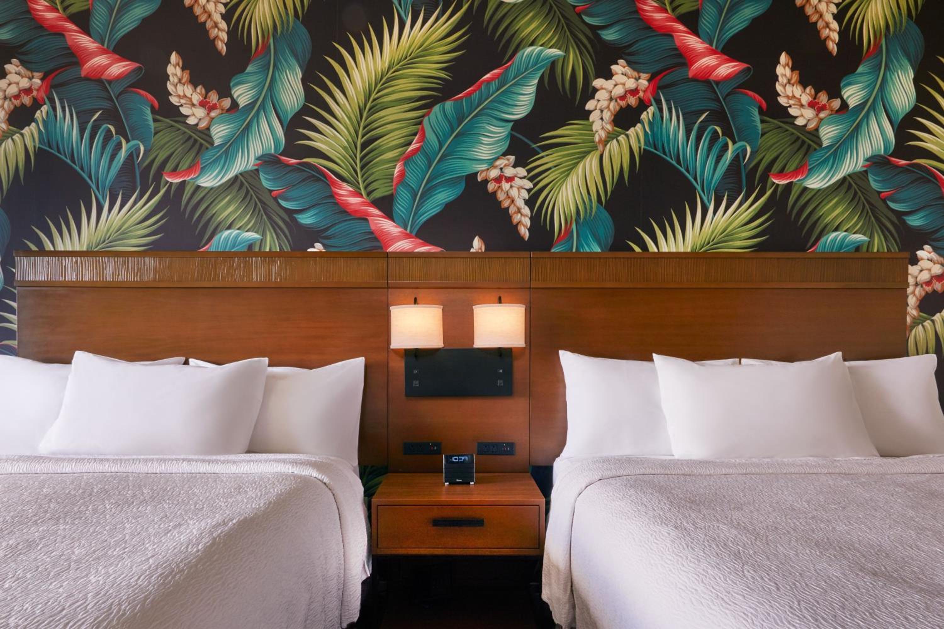  2 Queen Guest Room (Hearing Accessible) photo 2