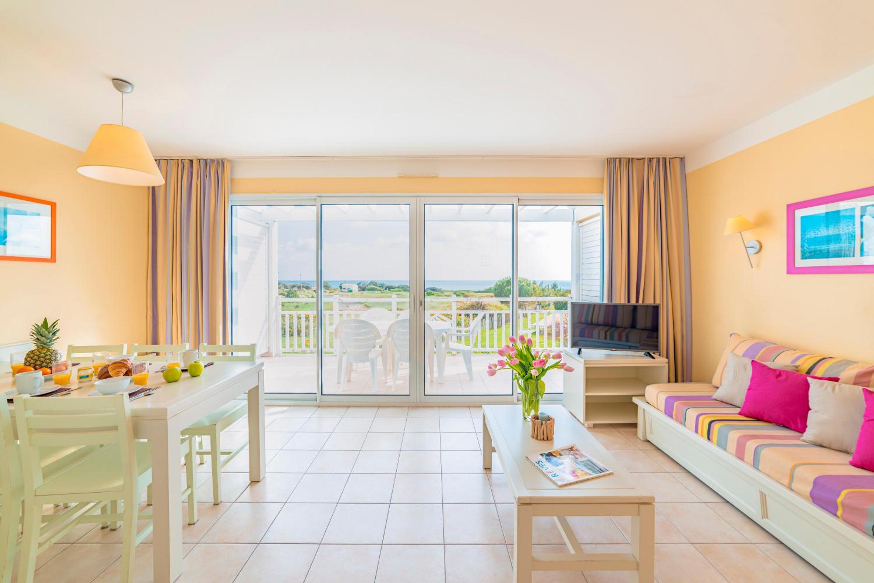 Two-Bedroom Apartment (6 Adults)