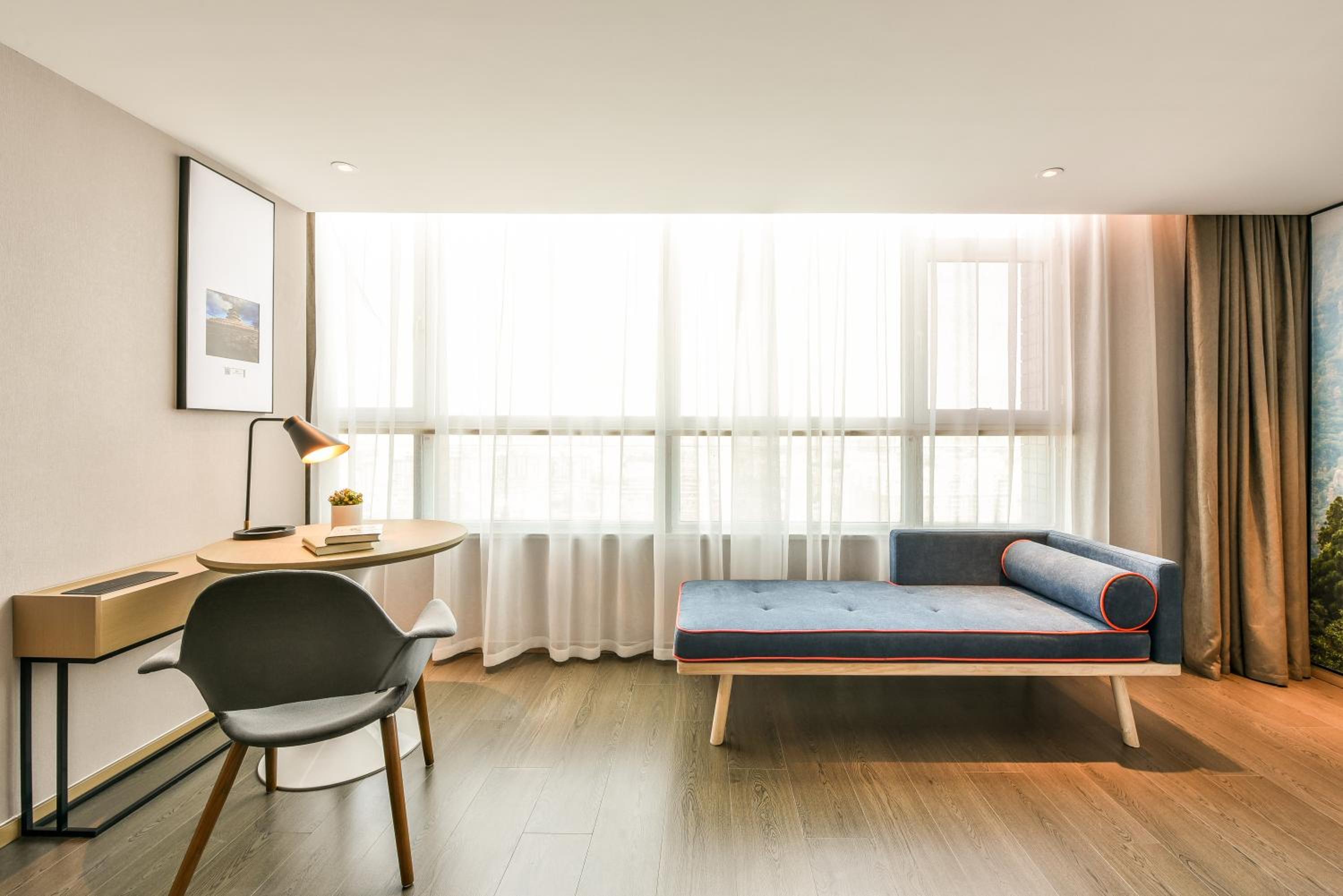 Premier Double Room with City View photo 3