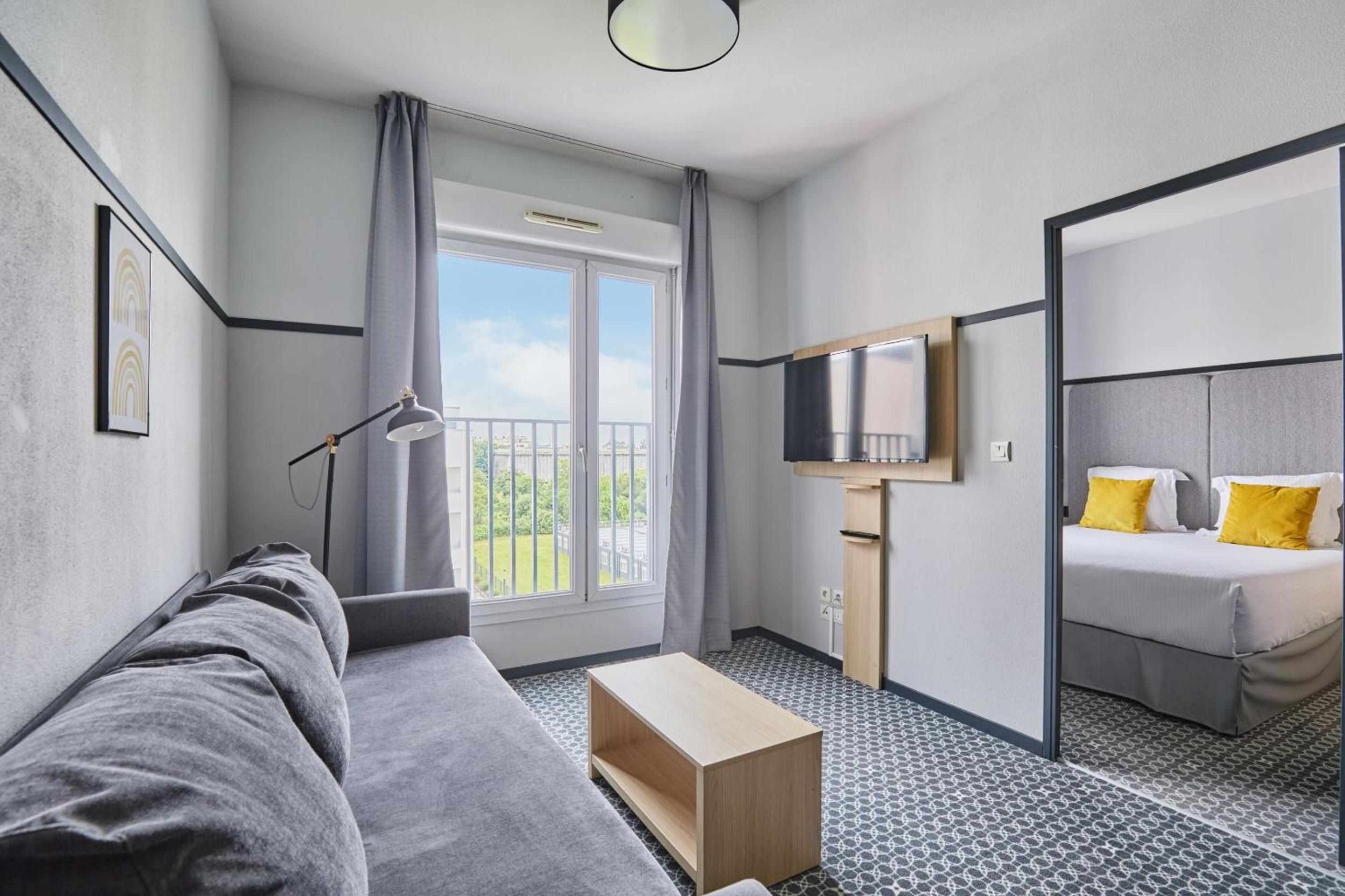 One-Bedroom Apartment with Balcony