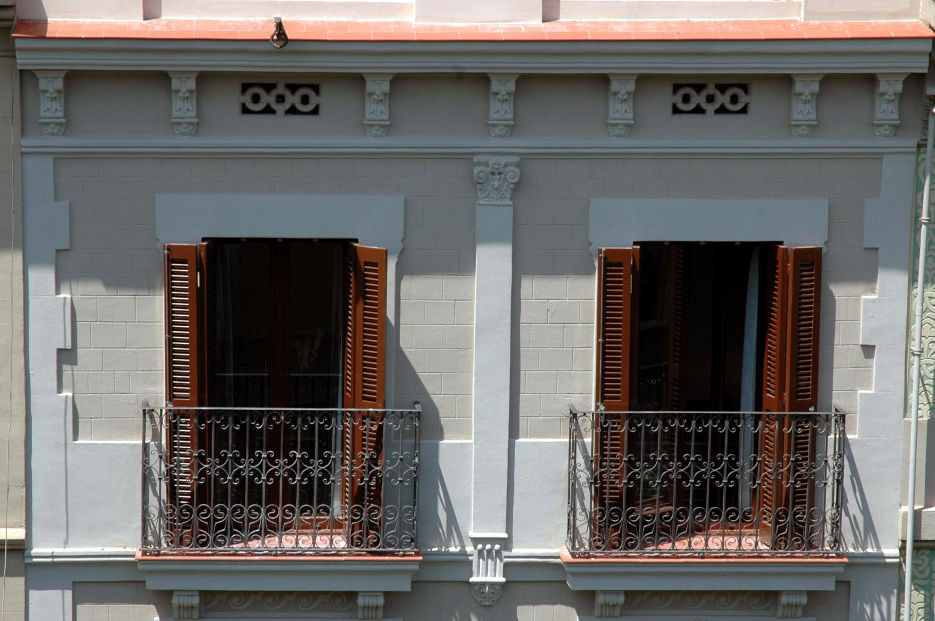 One-Bedroom Apartment with Balcony photo 2