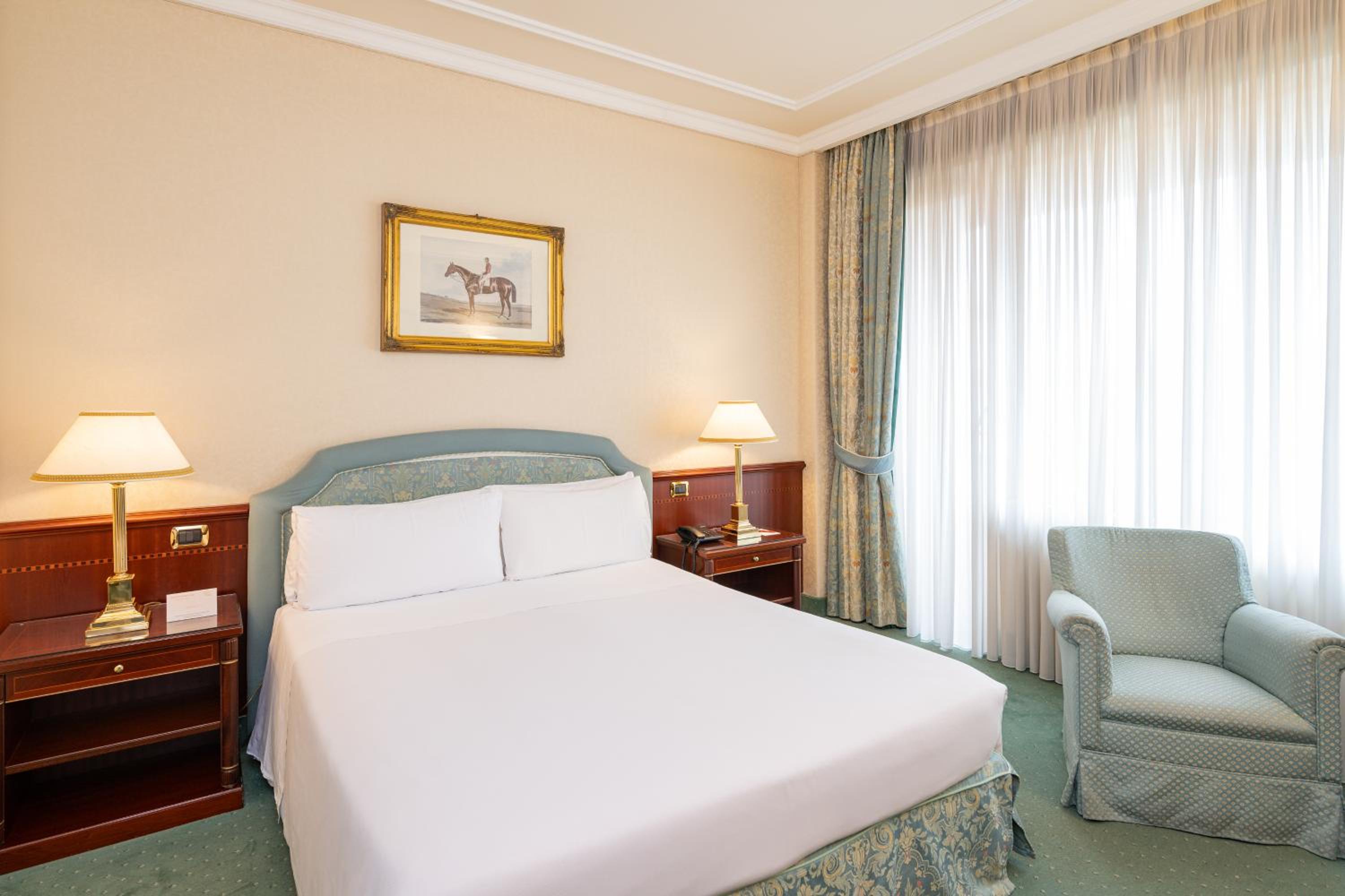 Queen Room
