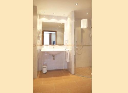 Double Room - Photo 3