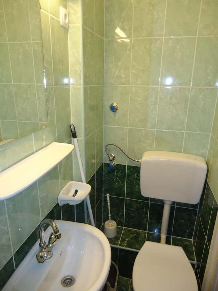 Double Room - Photo 4