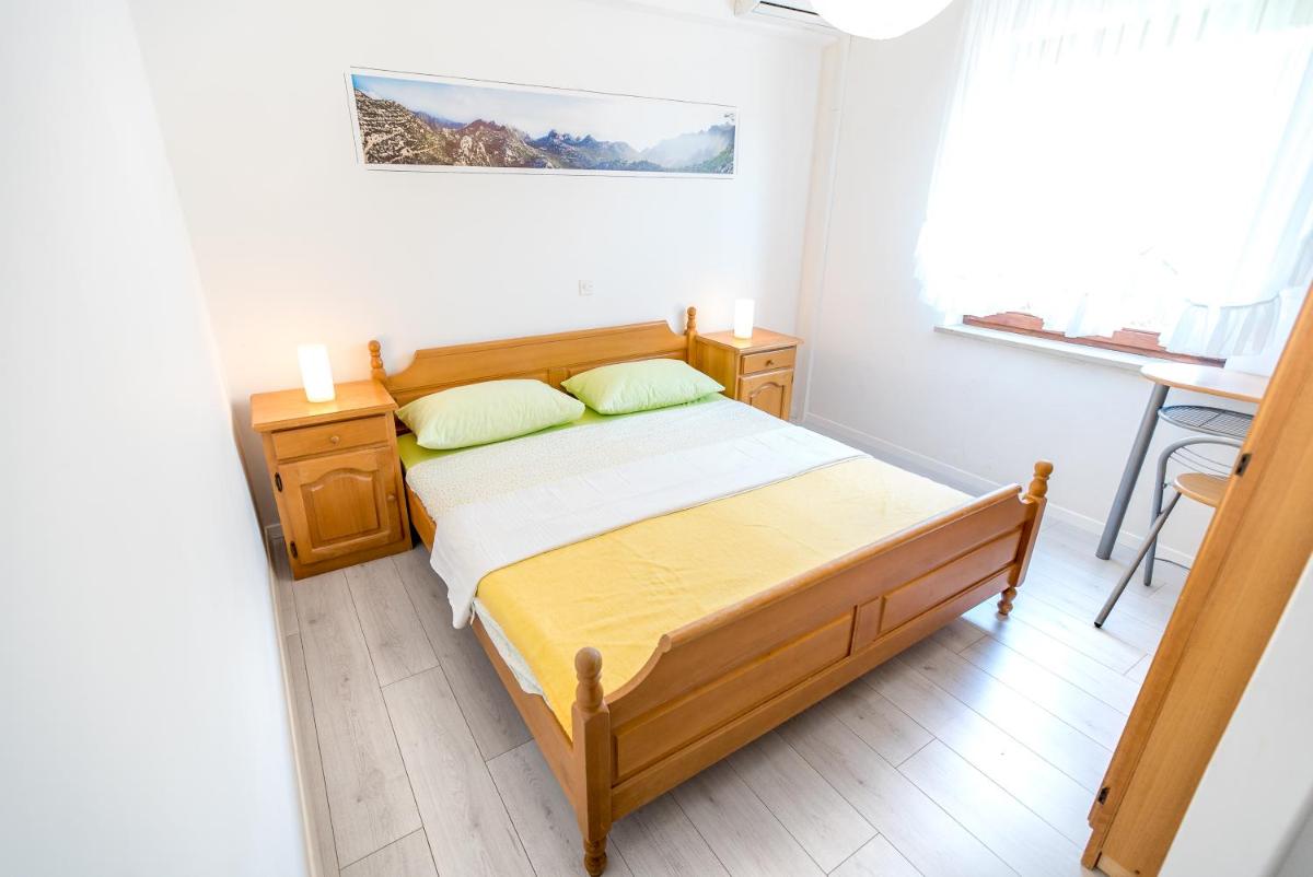 Economy Double Room photo 1
