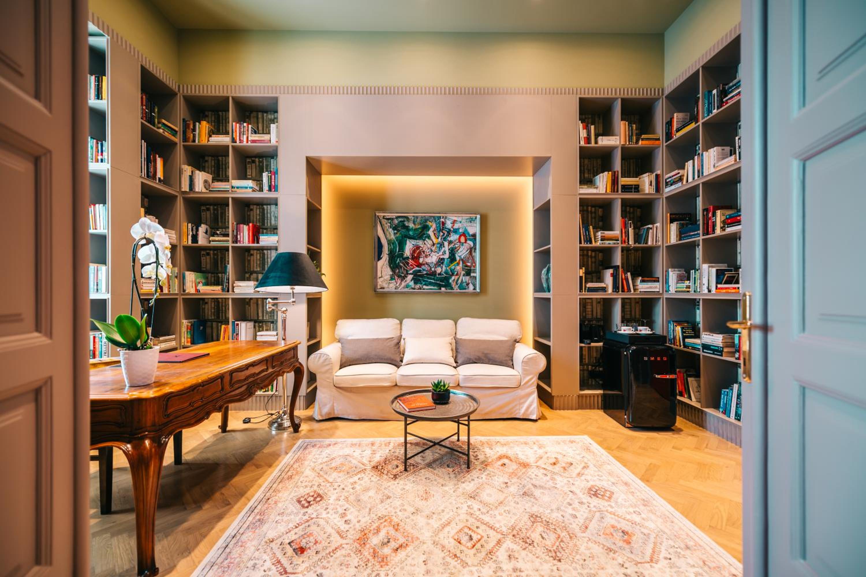 King Suite - Photo 1