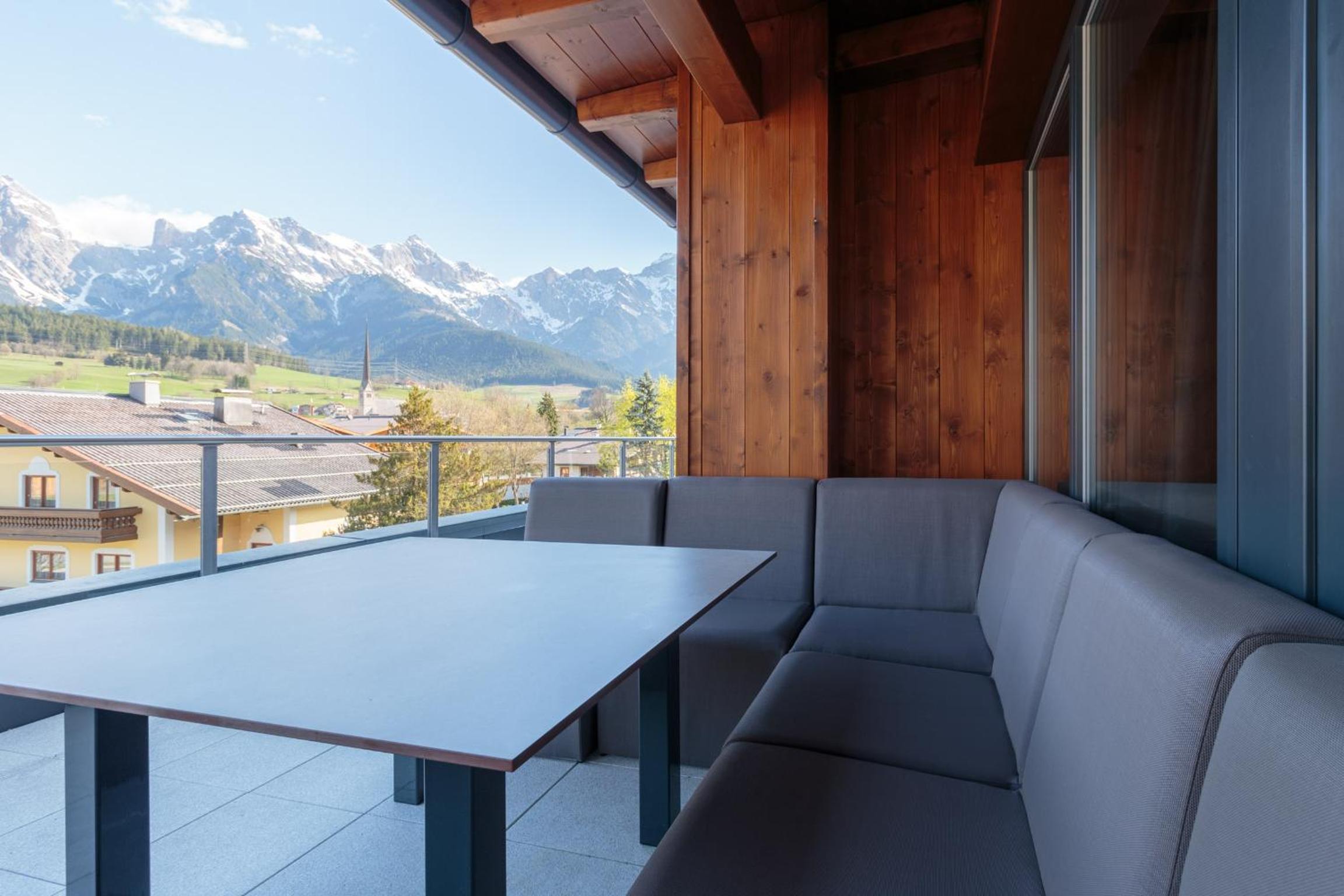 Large Penthouse Apartment with Terrace photo 2