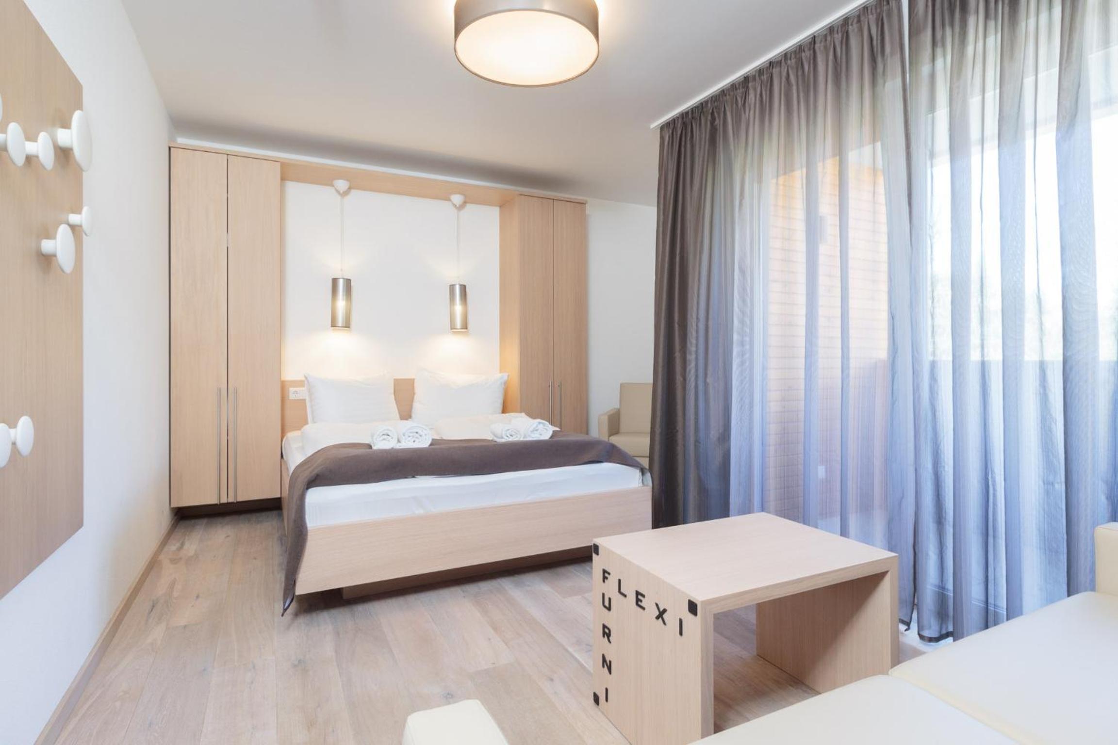 Two-Bedroom Apartment with Balcony photo 1