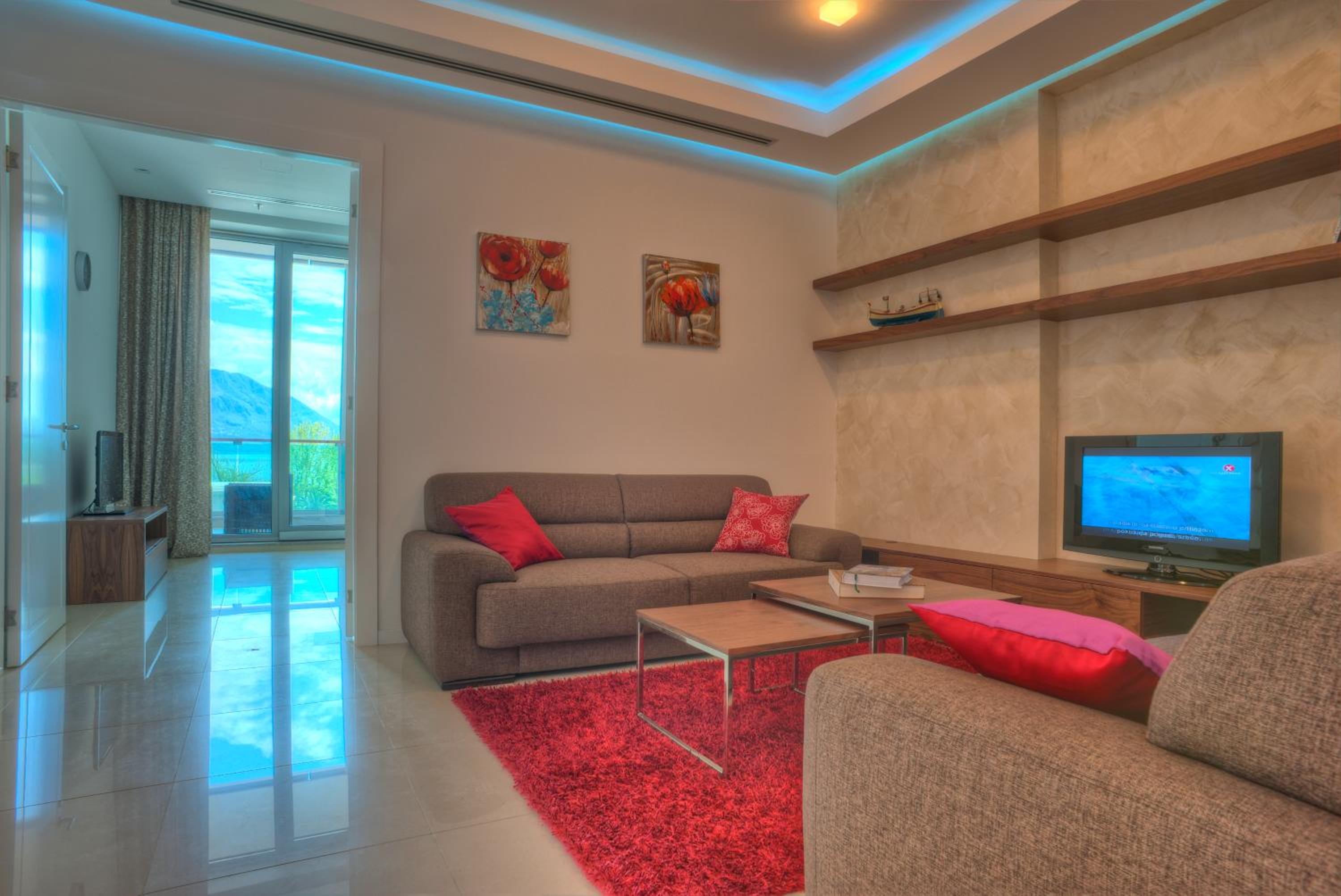 Two-Bedroom Apartment with Sea View photo 3
