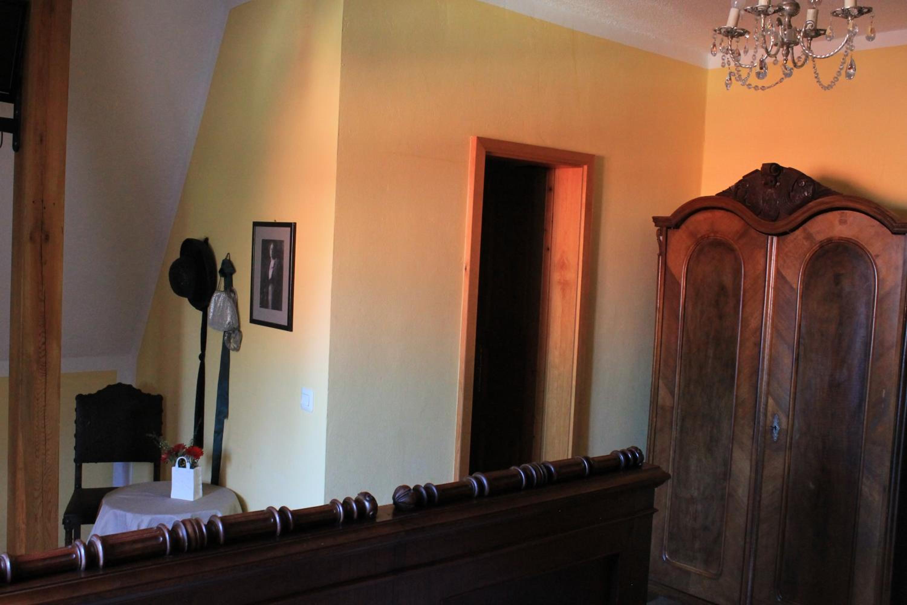 Budget Double Room photo 1
