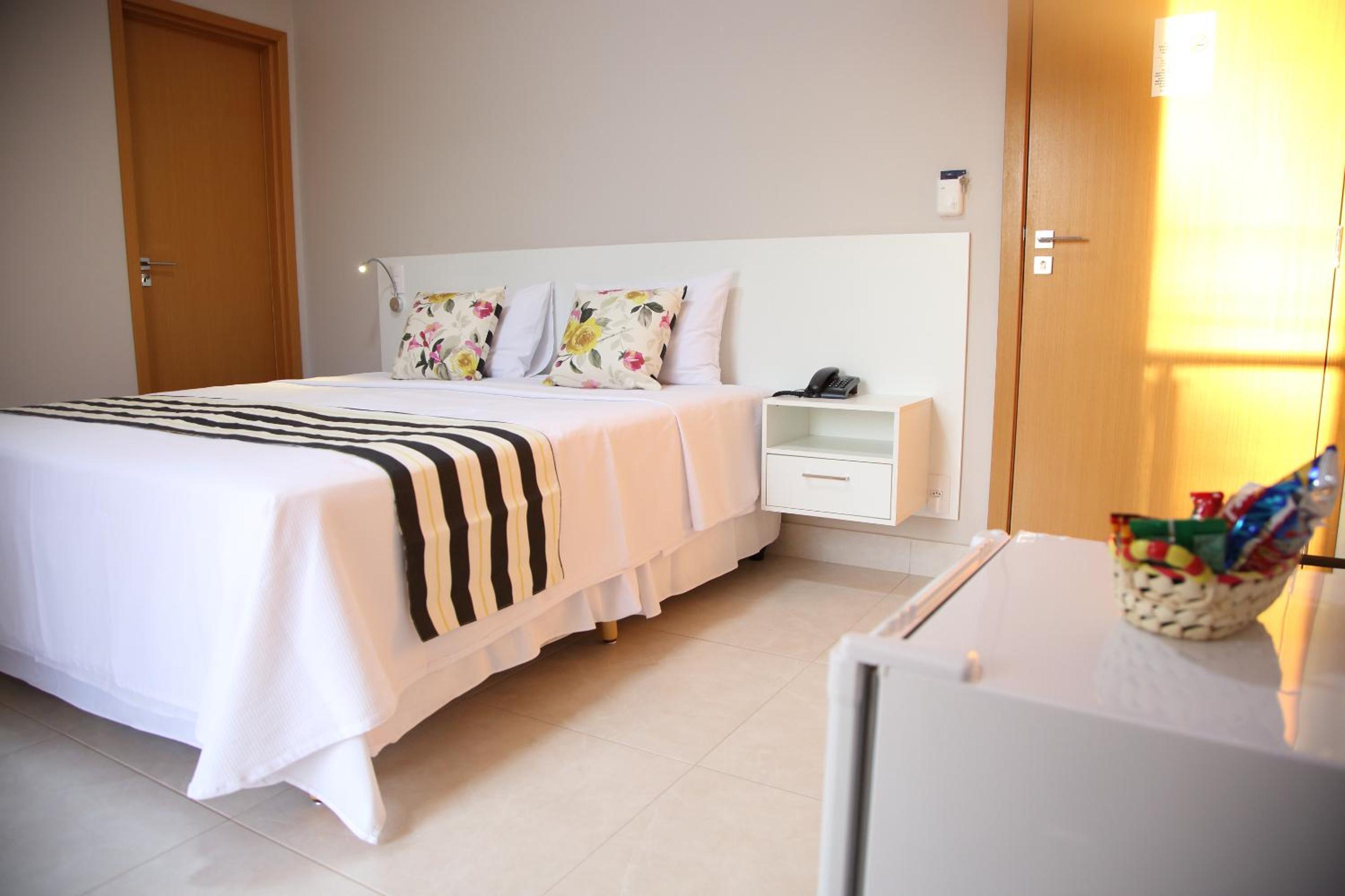 Deluxe Double Room with Balcony photo 1