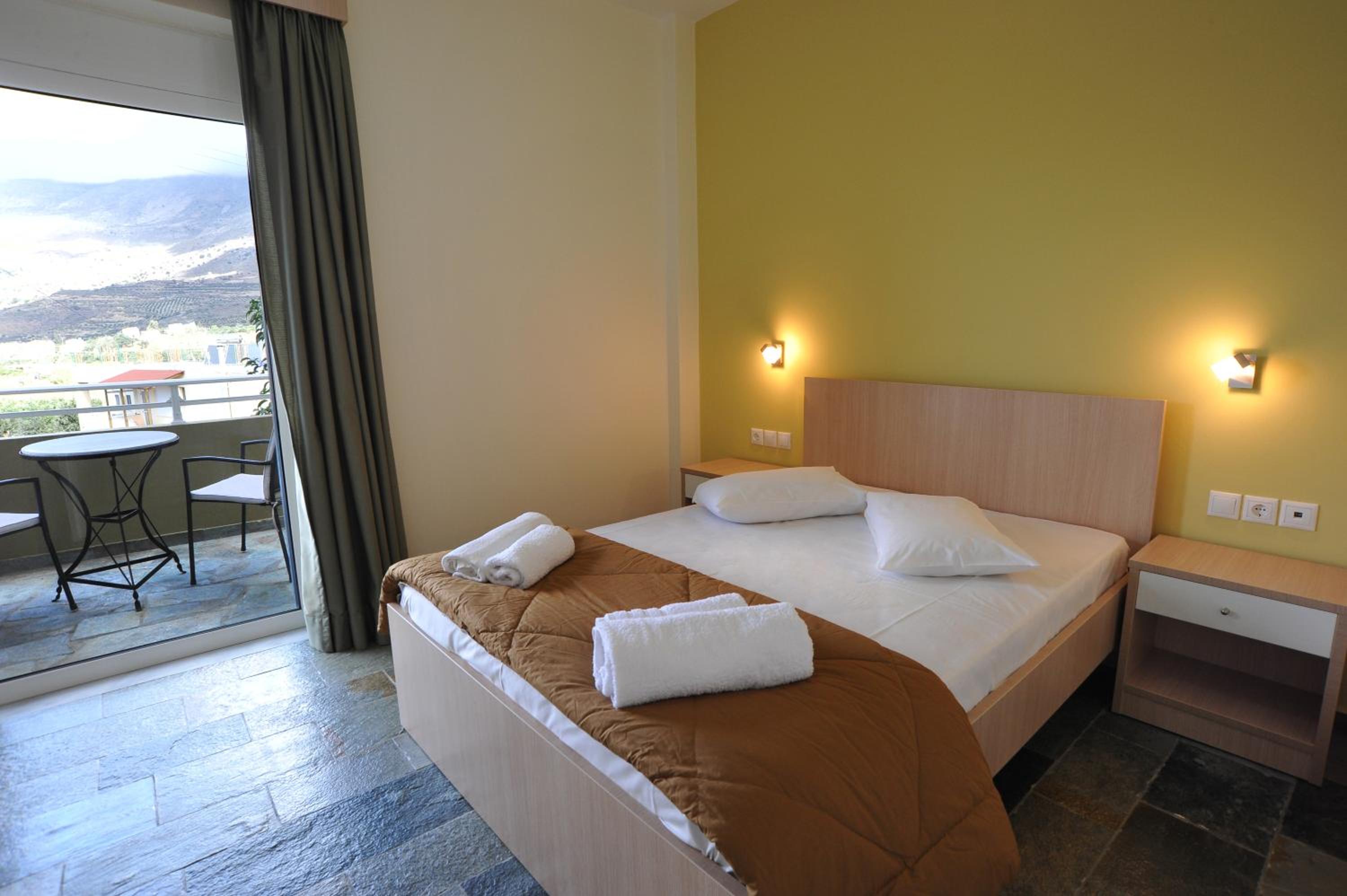 Superior Two-Bedroom Apartment with Sea View (4-5 Adults) photo 3