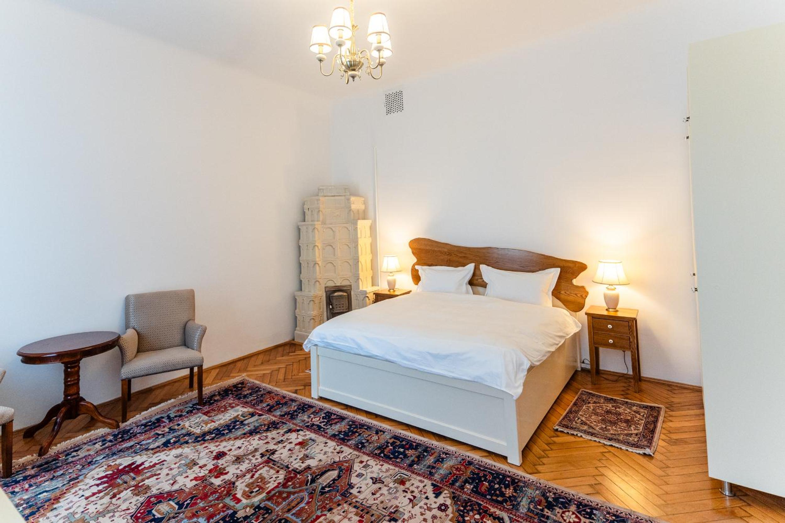 Two-Bedroom Deluxe Apartment