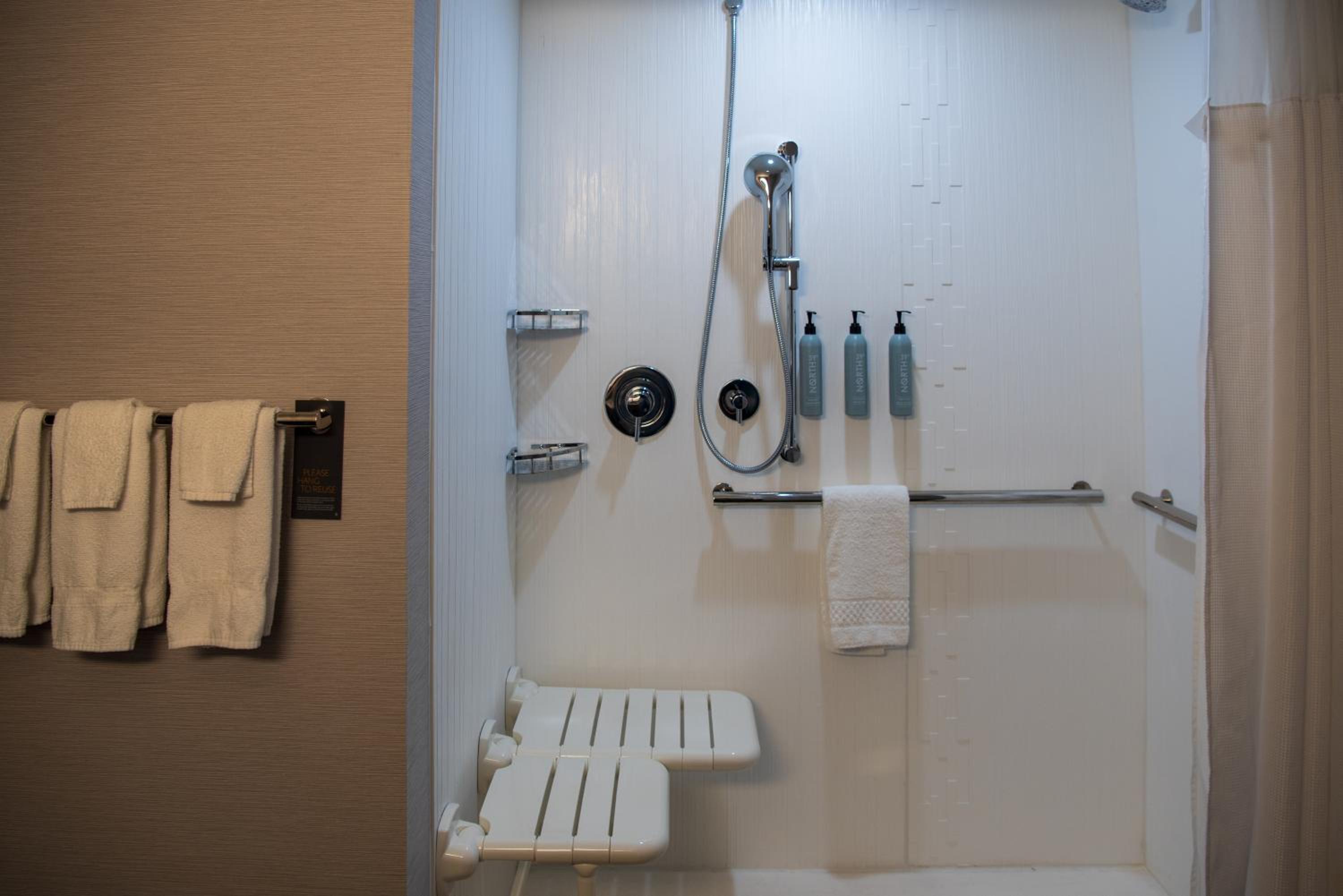 King Room with Sofa Bed and Roll-in Shower - Mobility and Hearing Accessible - Photo 2