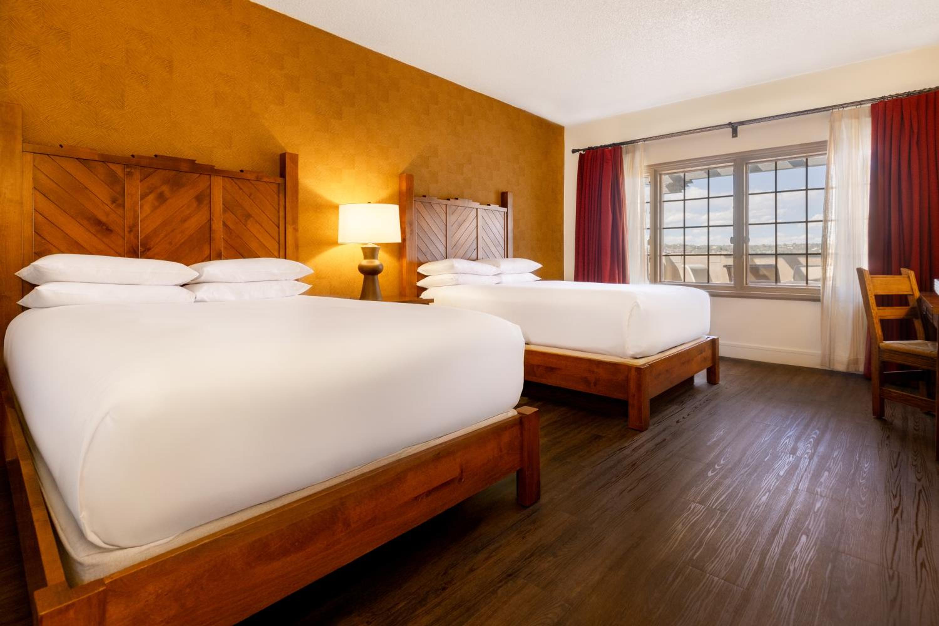Deluxe Room, 2 Double Beds, City View (Deluxe Double ADA)