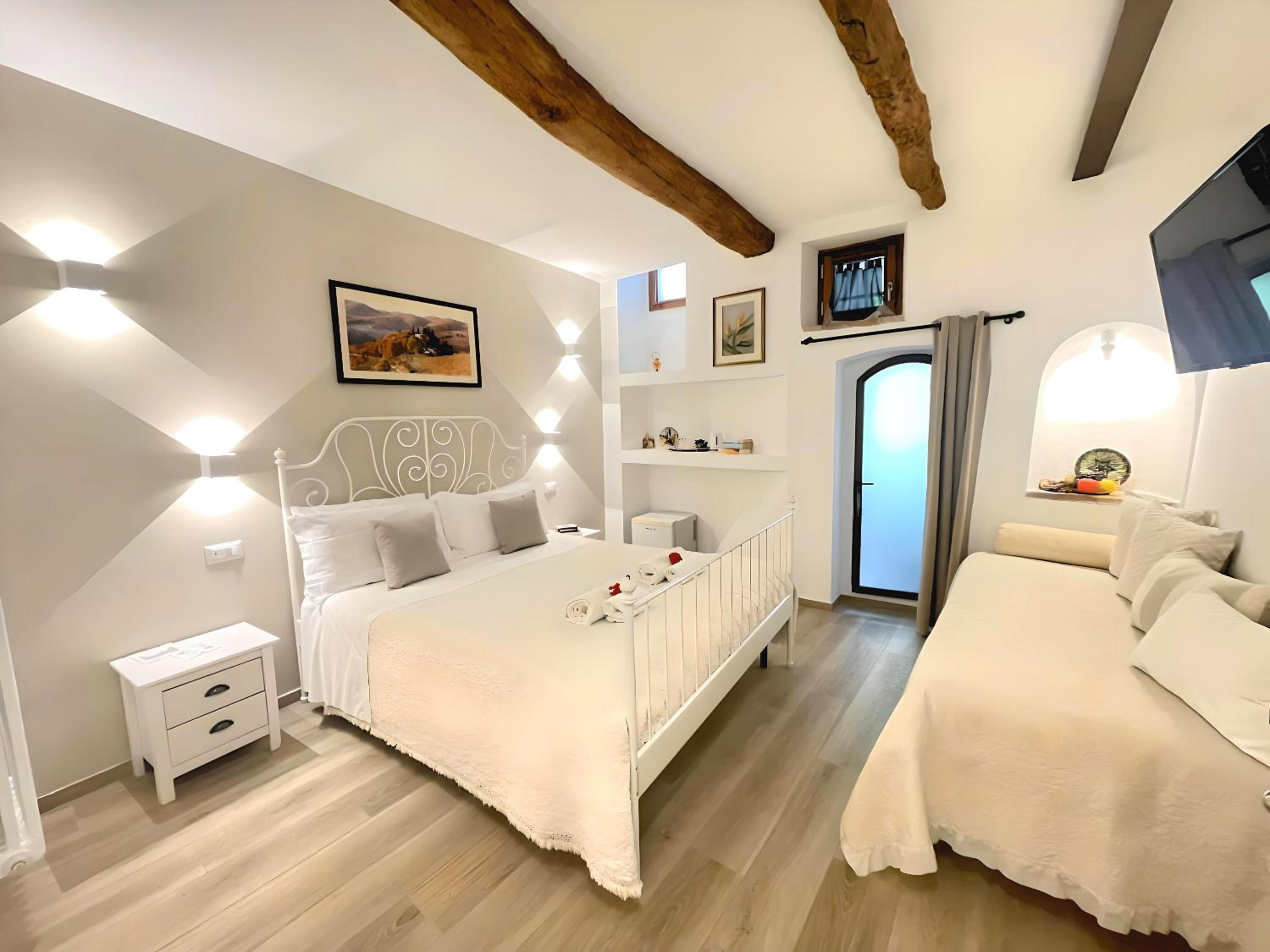 Triple Room with Private Bathroom