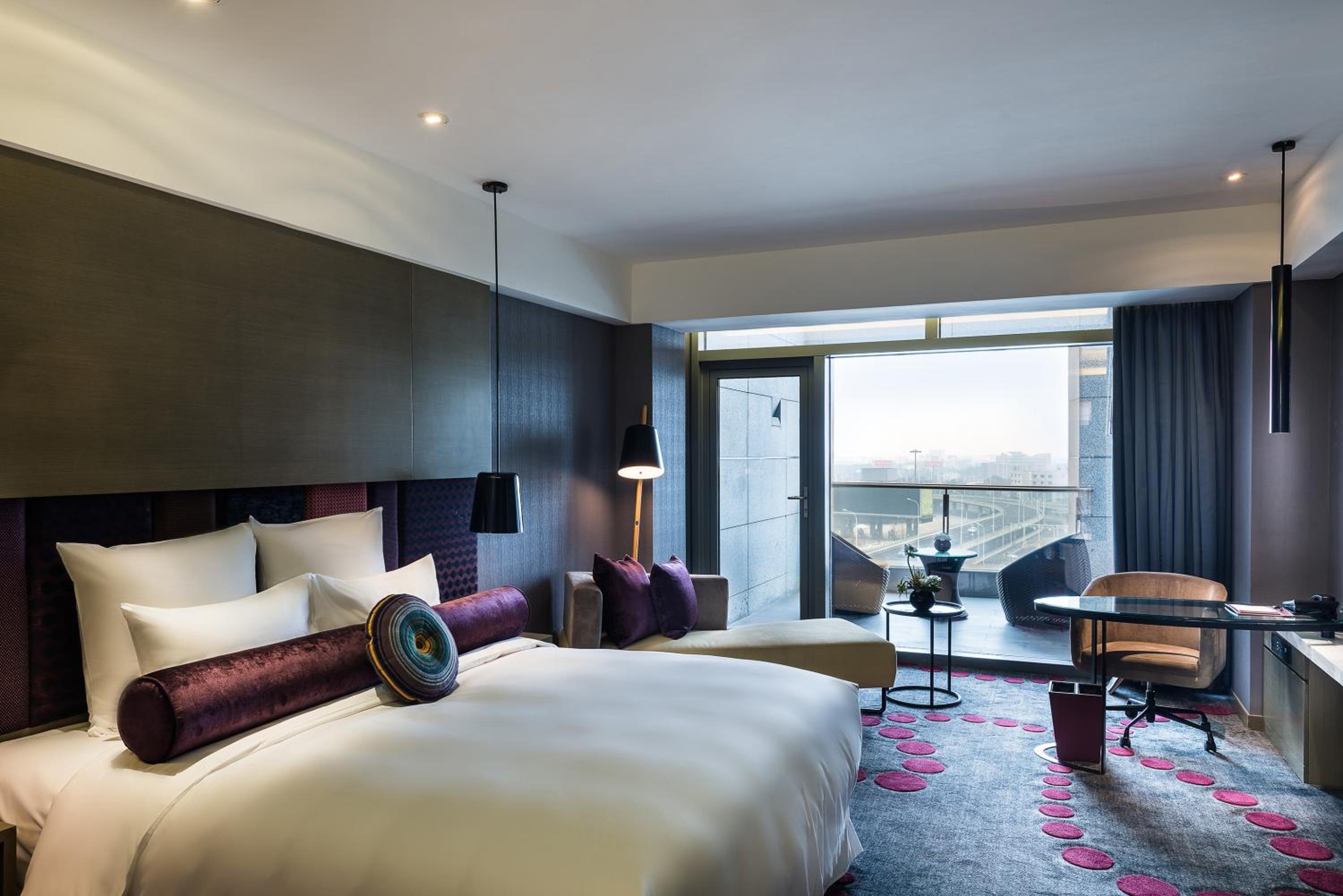 Superior King Room photo 3