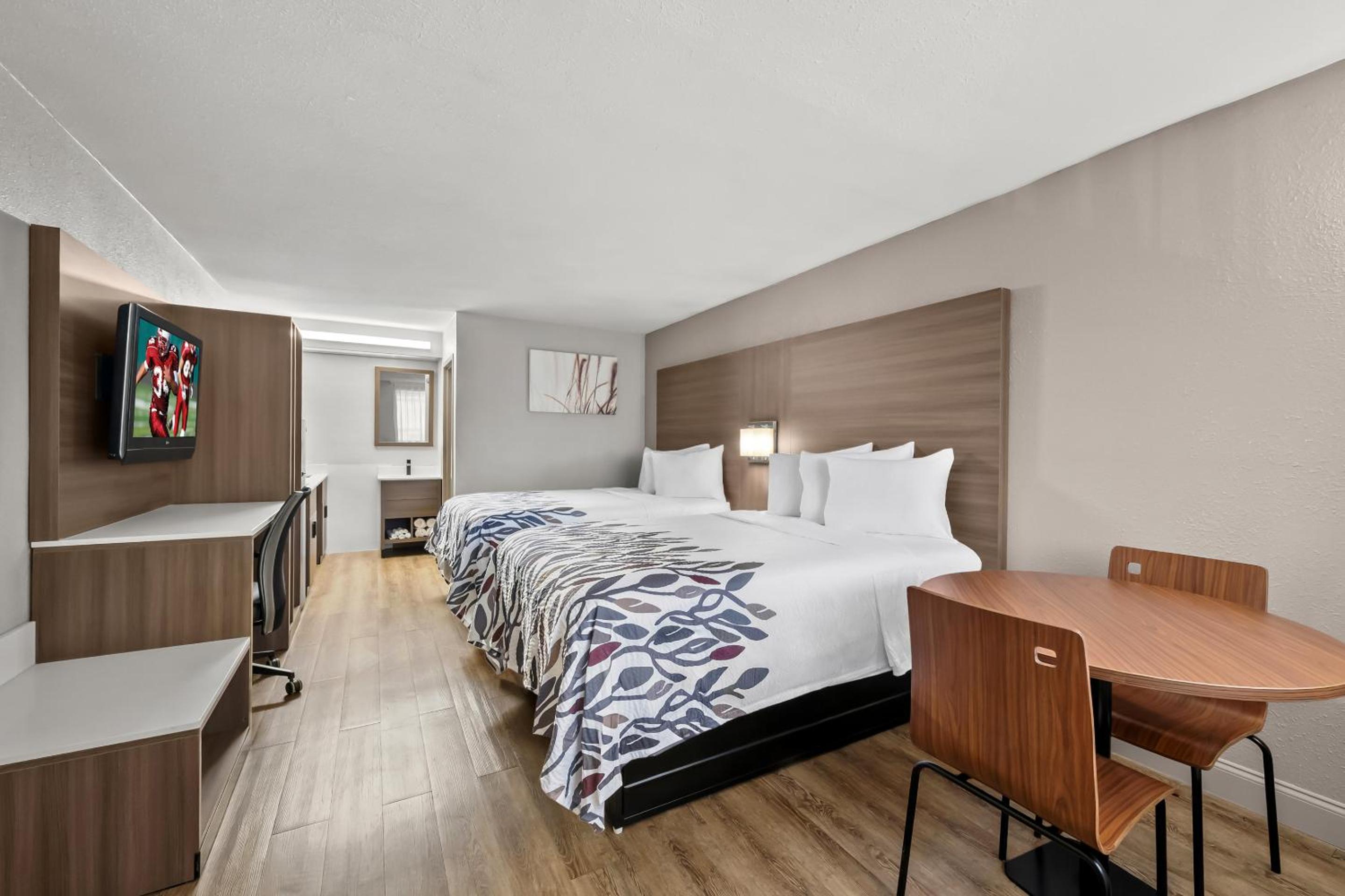 Deluxe Room with Two Double Beds Kitchenette Smoking photo 2