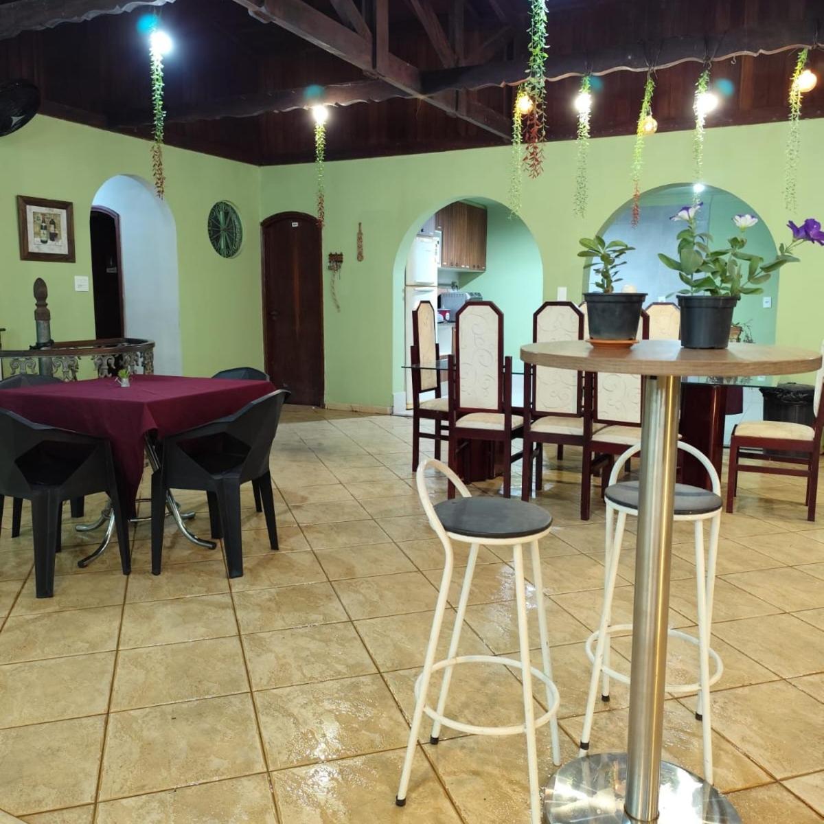 Standard Twin Room with Shared Bathroom