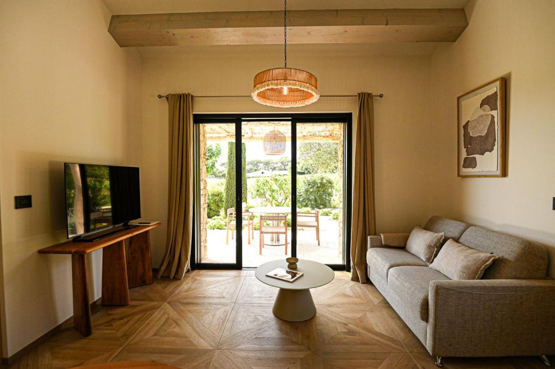 Junior Suite with Garden View - Photo 5