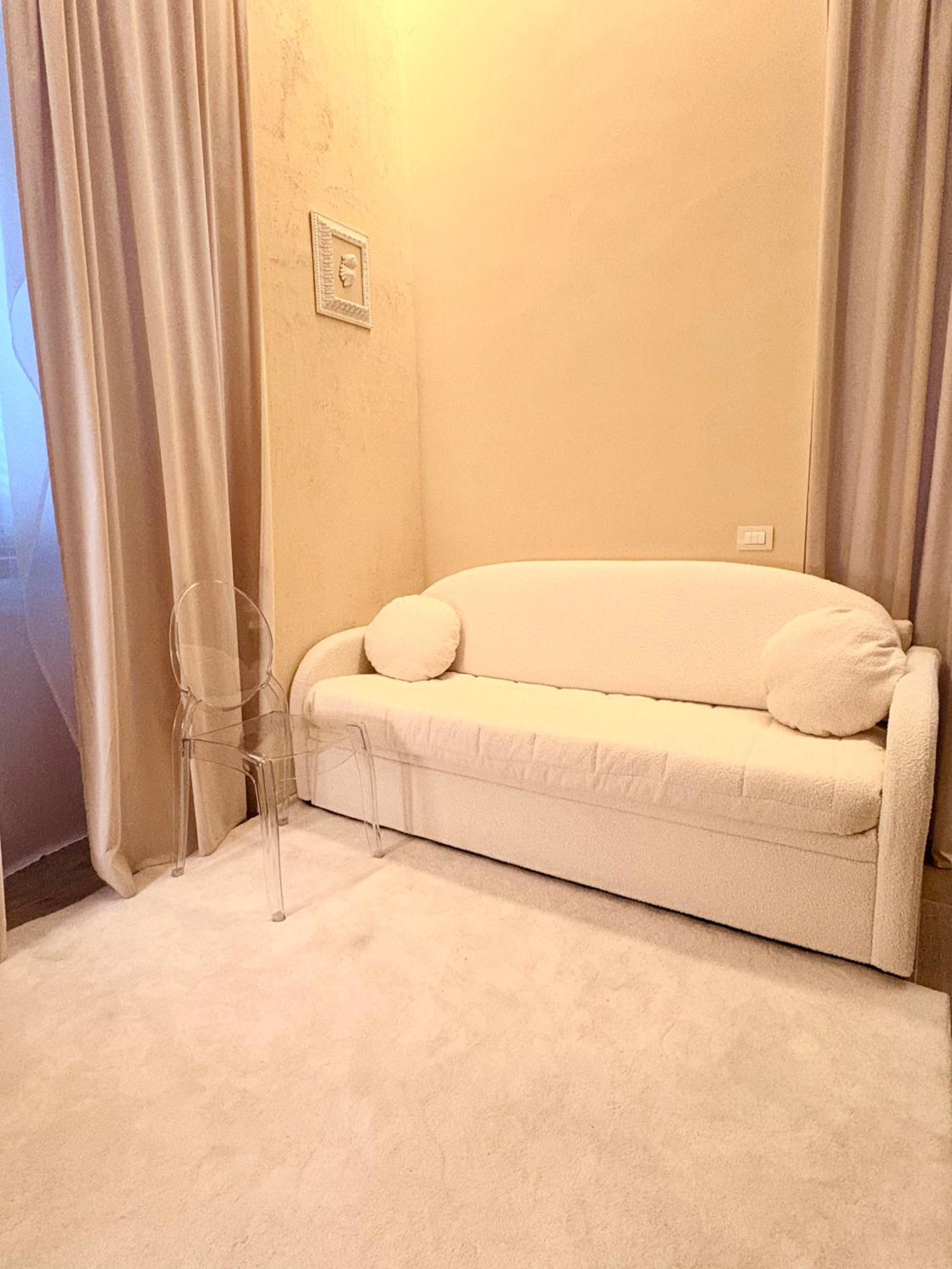 Junior Suite with Balcony