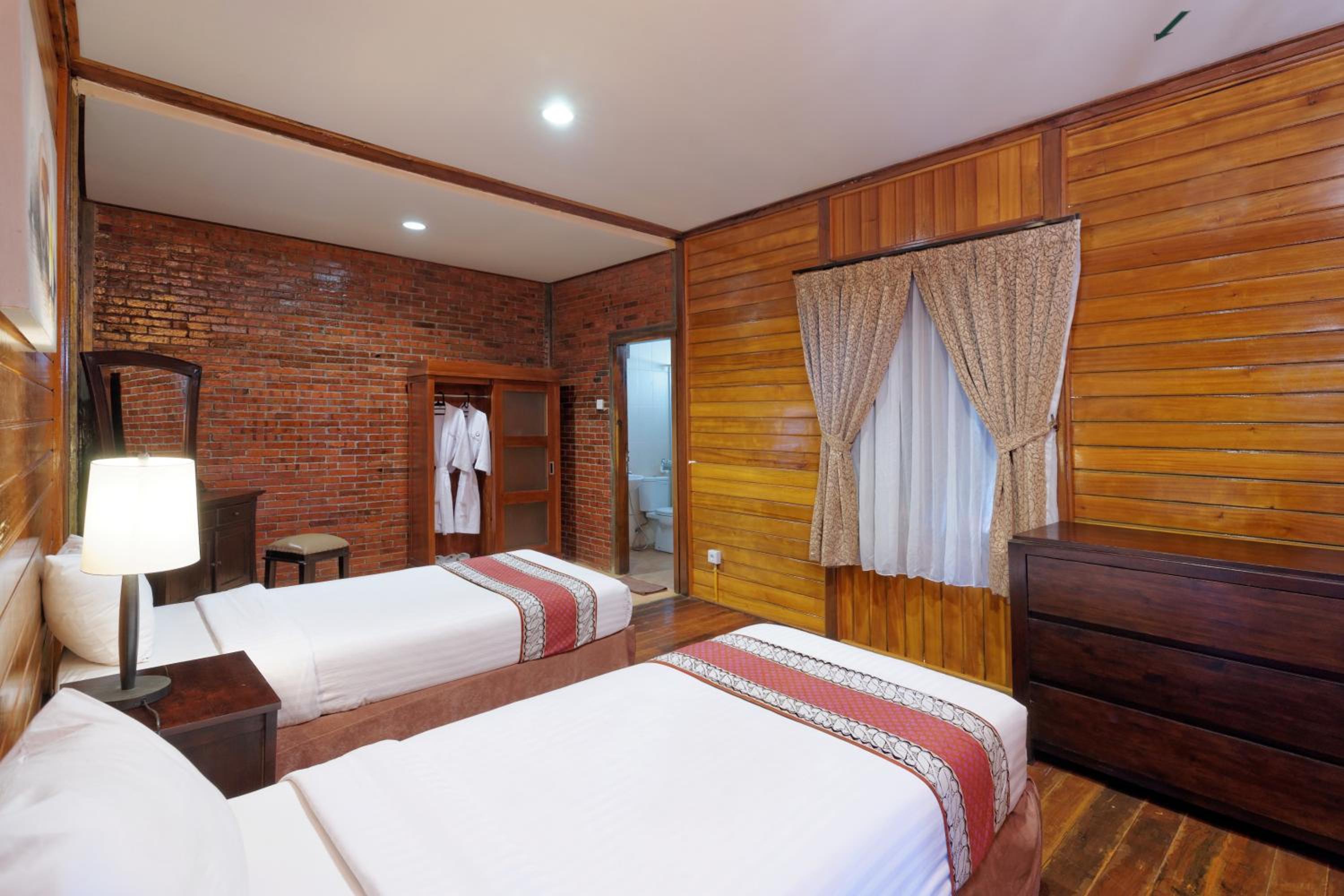 Premier Three-Bedroom Villa photo 1
