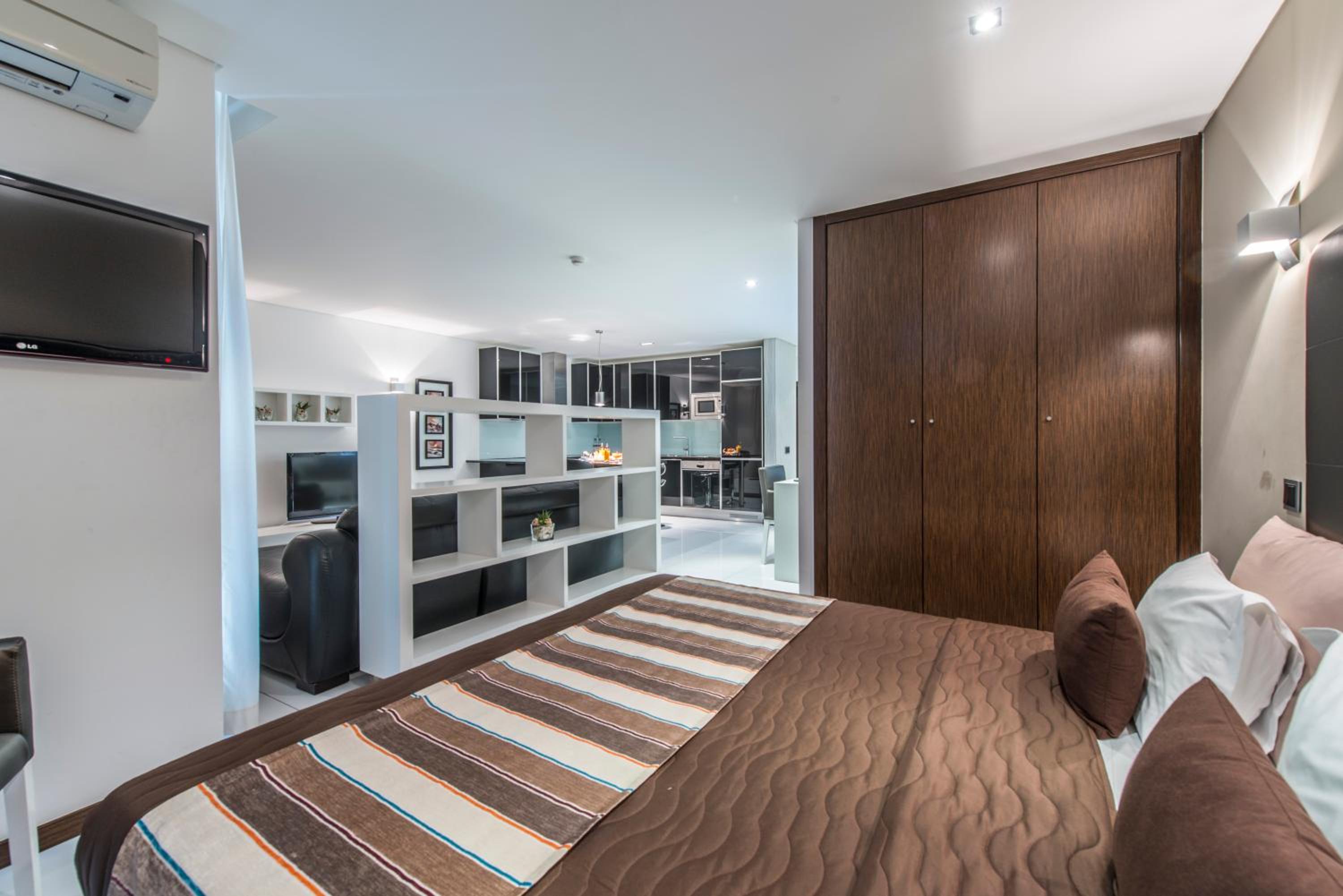 Studio Suite photo 3