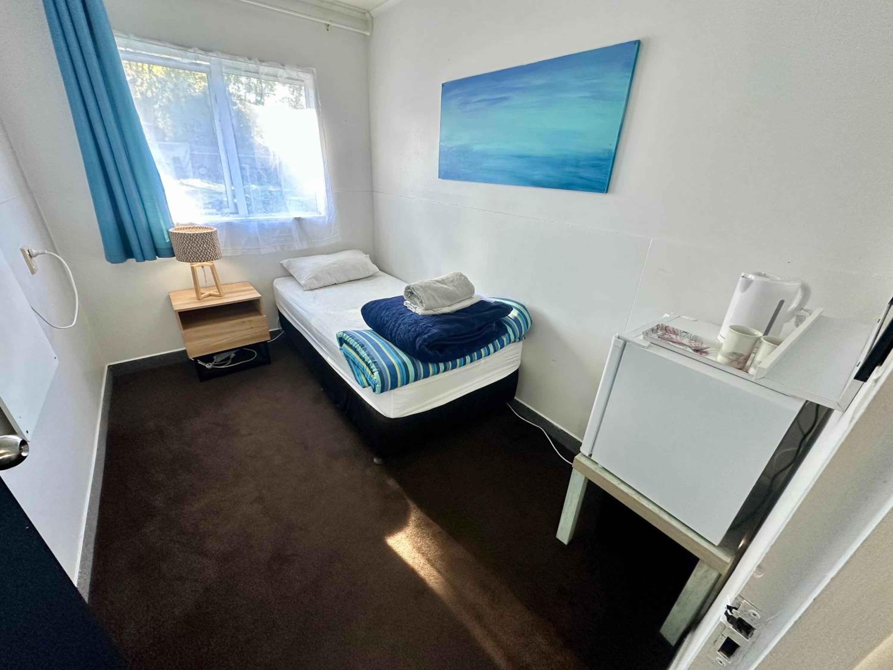 Single Room with Shared Bathroom