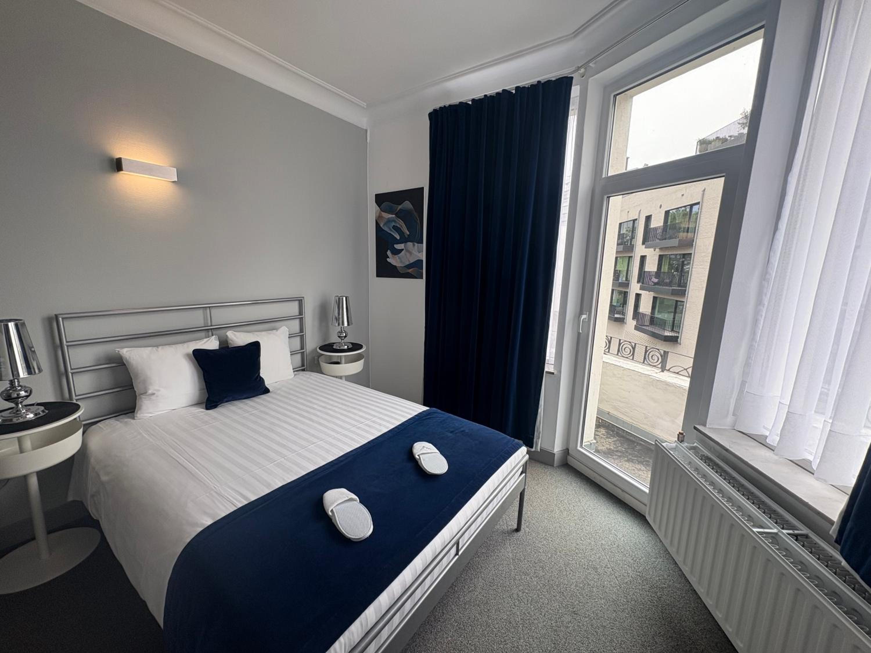 Double Room (2 Adult) - Photo 1