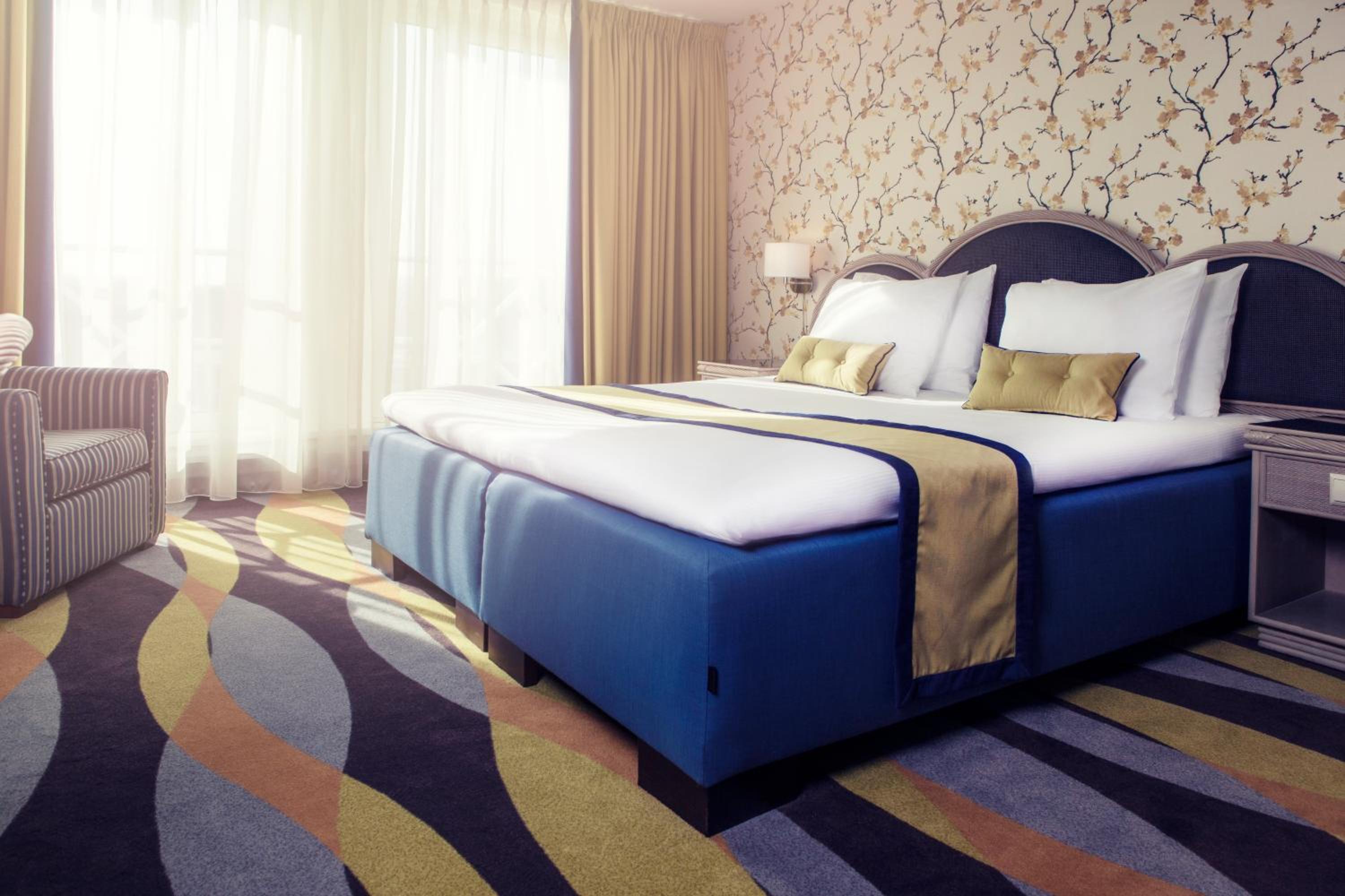 Double or Twin Room - Photo 5