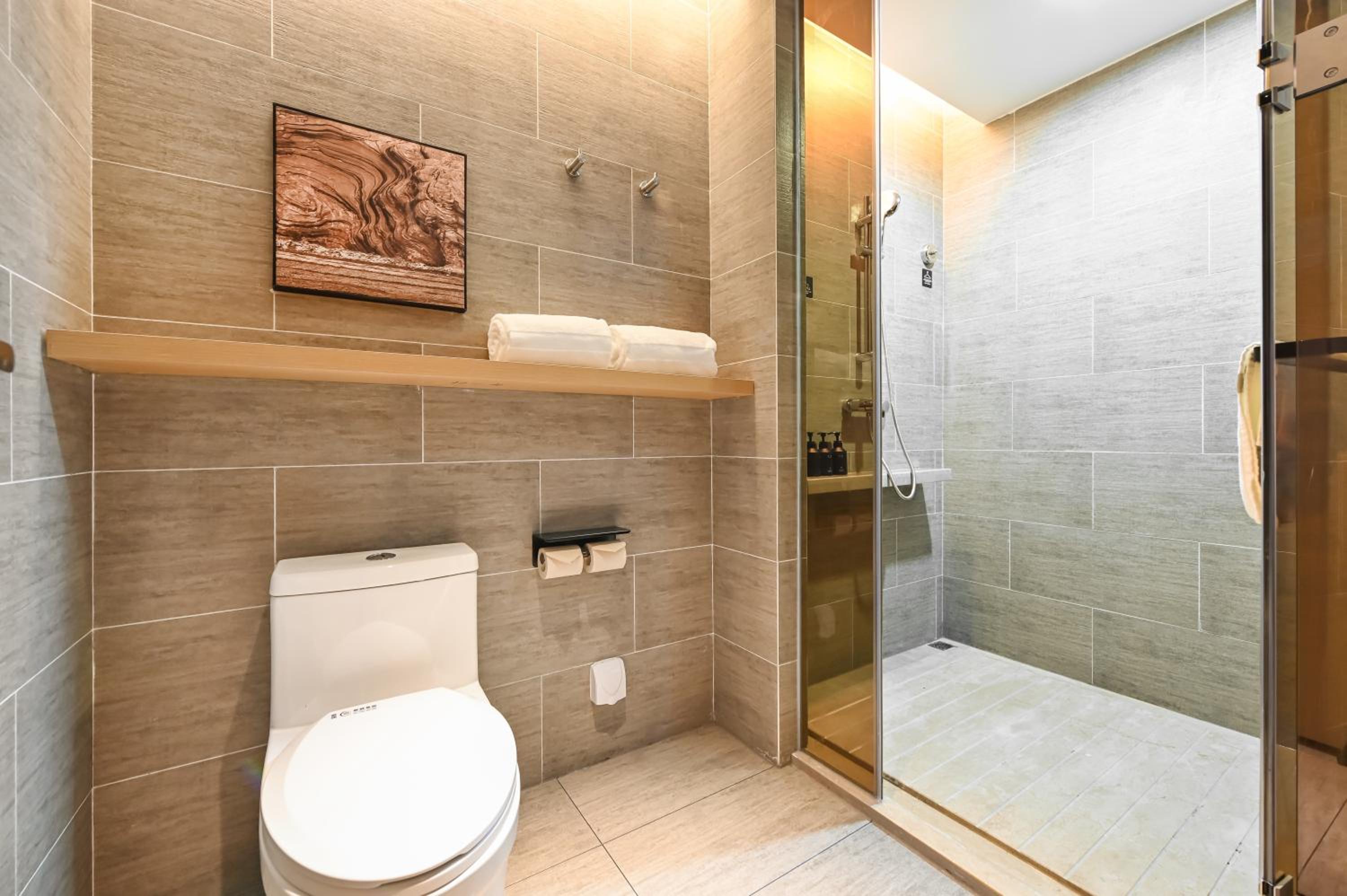 Elegant Double Room photo 1