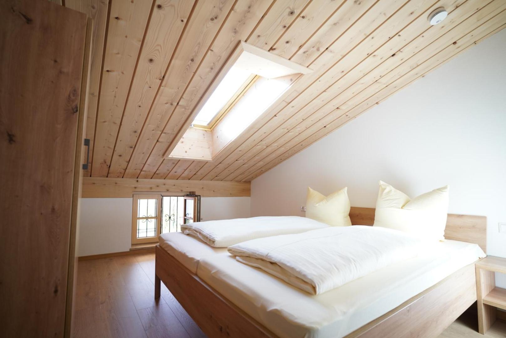 Three-Bedroom Apartment with Balcony