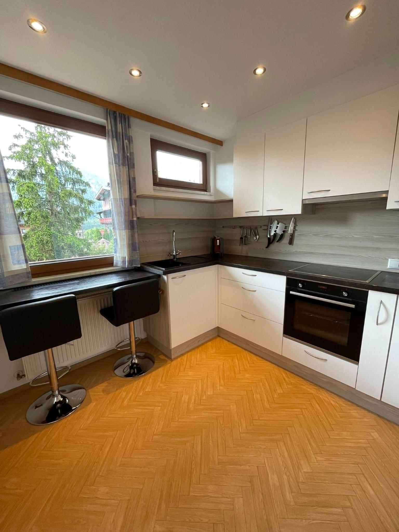 Two-Bedroom Apartment with Balcony photo 1