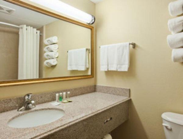 Super 8 by Wyndham Monticello, Billede 2