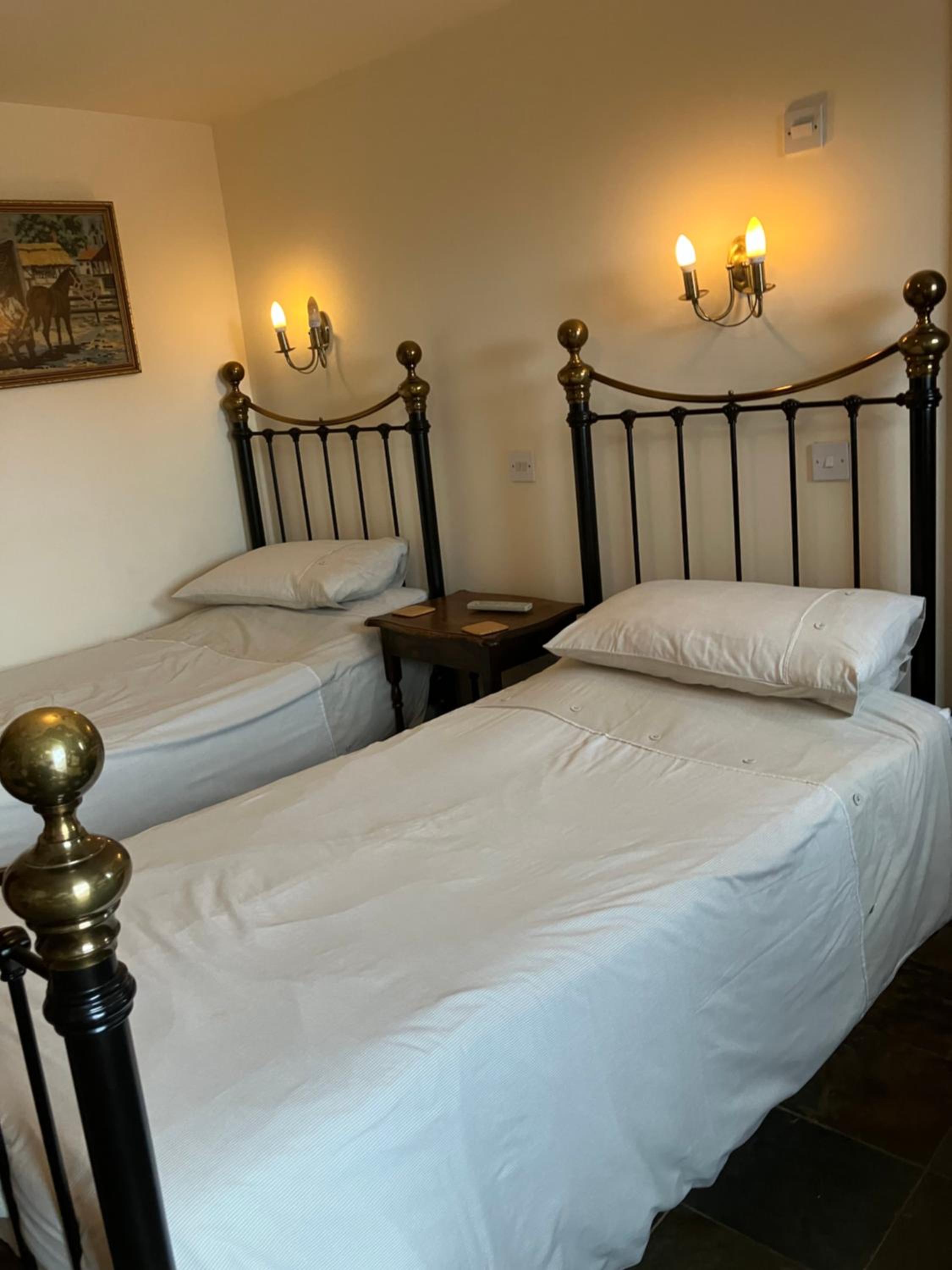Single Room photo 2